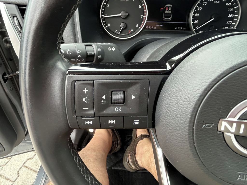 Nissan Qashqai, 1,3 158PS Acenta  Cold  ČR - fotka 6