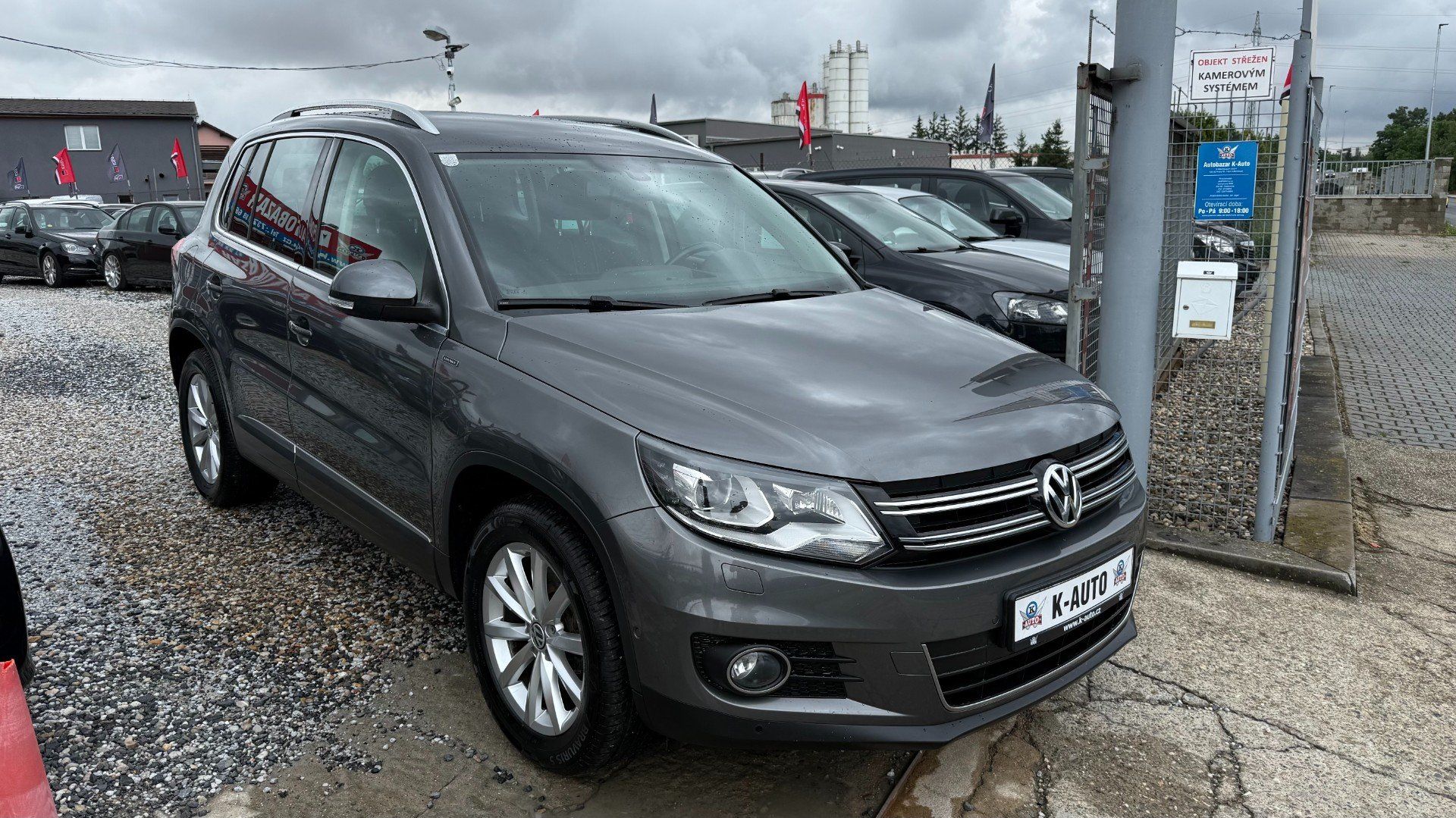 Volkswagen Tiguan, 1.4TSi 90kW*Lounge*Servis*ALU* - fotka 3