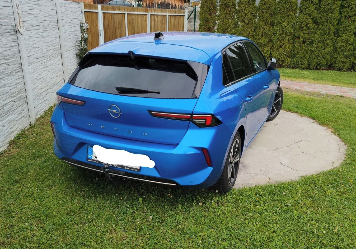 Opel Astra, 1,2 turbo 96kw 130hp - fotka 2