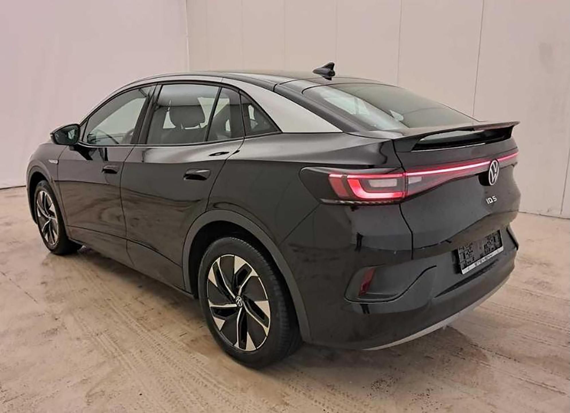 Volkswagen ID.4, 128 kW, LED, Tažné - fotka 2