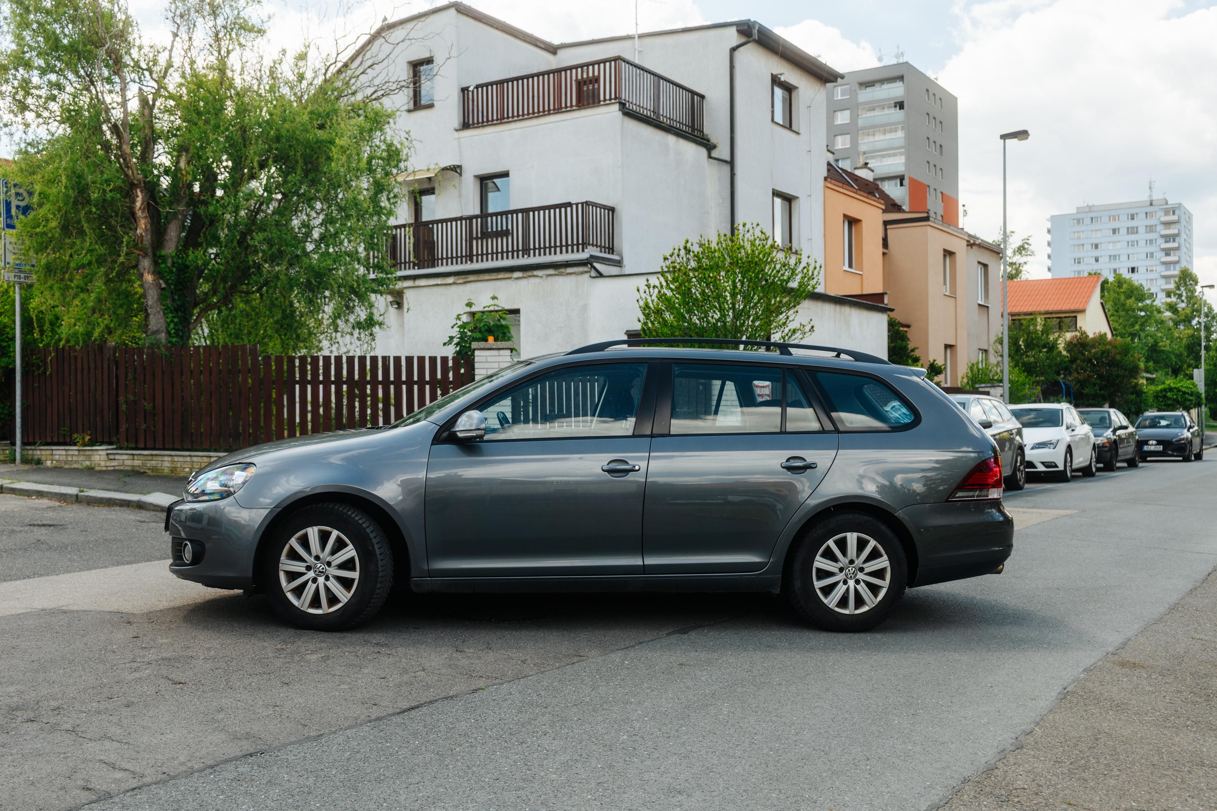 Volkswagen Golf Variant, 1.6 TDI 77KW 2009 - fotka 2