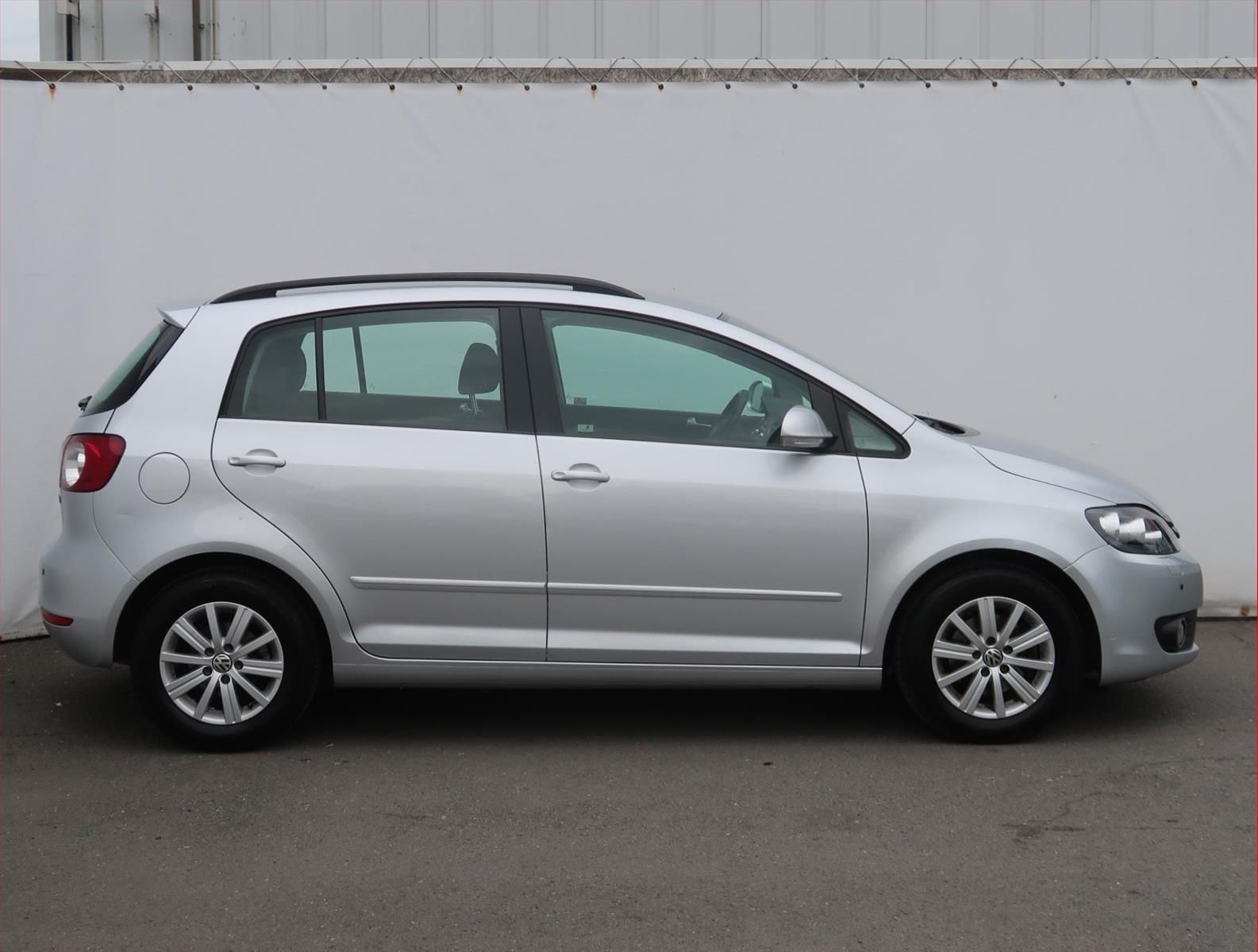 Volkswagen Golf Plus, 1.2 TSI, Serv.kniha - fotka 6