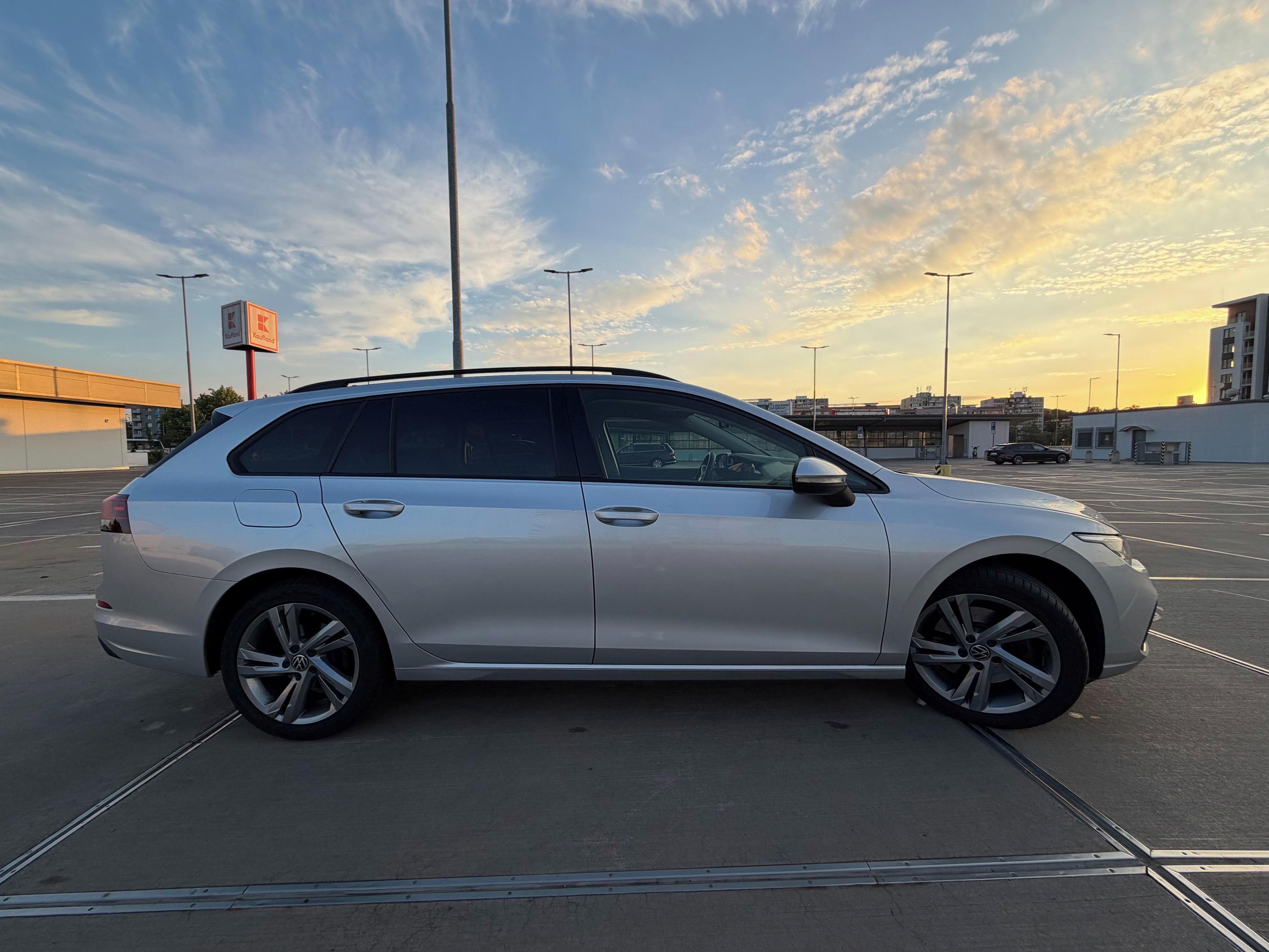 Volkswagen Golf, 2.0TDI, DSG, pravidelný servis - fotka 4