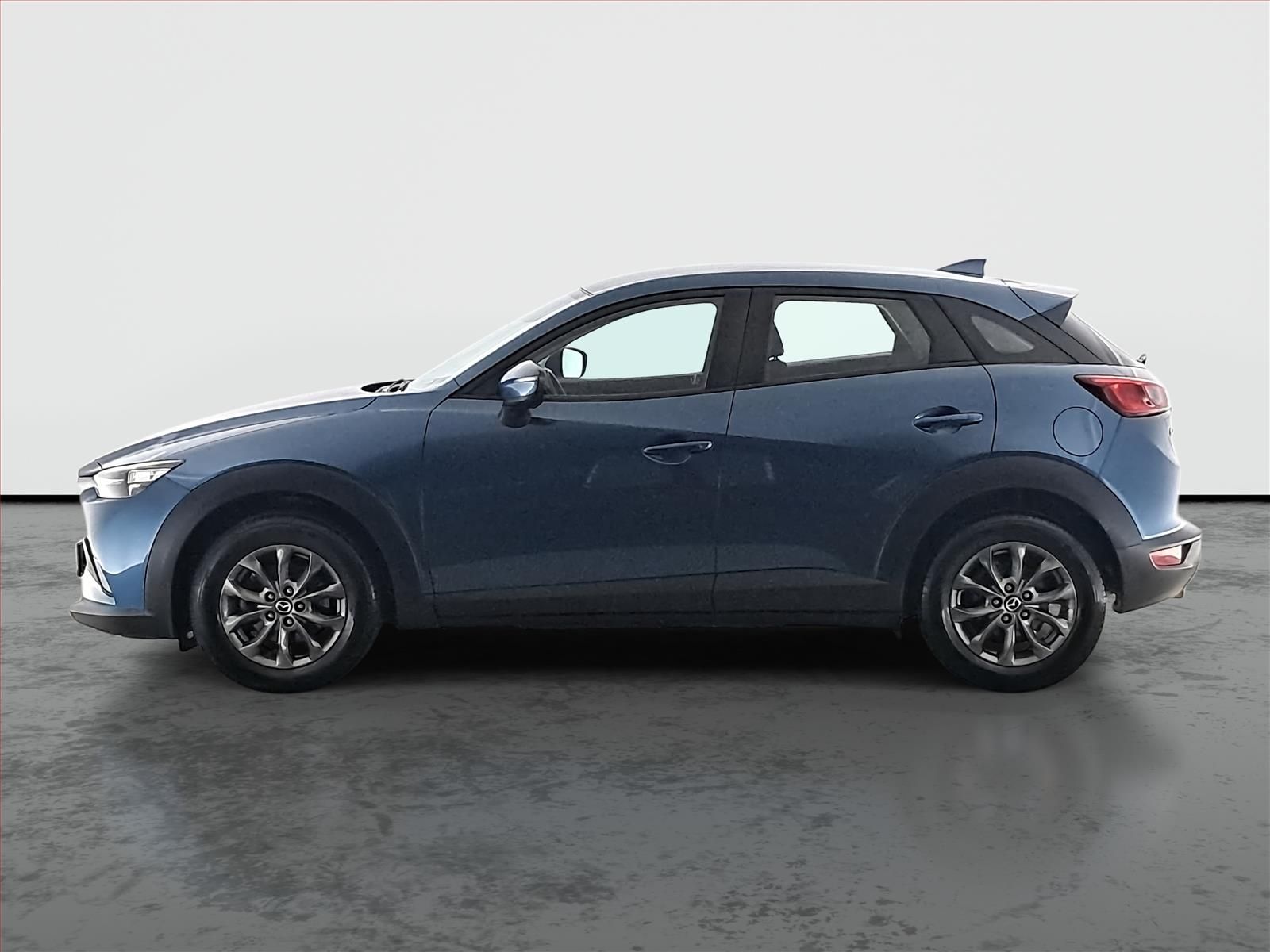 Mazda CX-3, 2.0 Skyactiv-G, ČR,1.maj - fotka 3