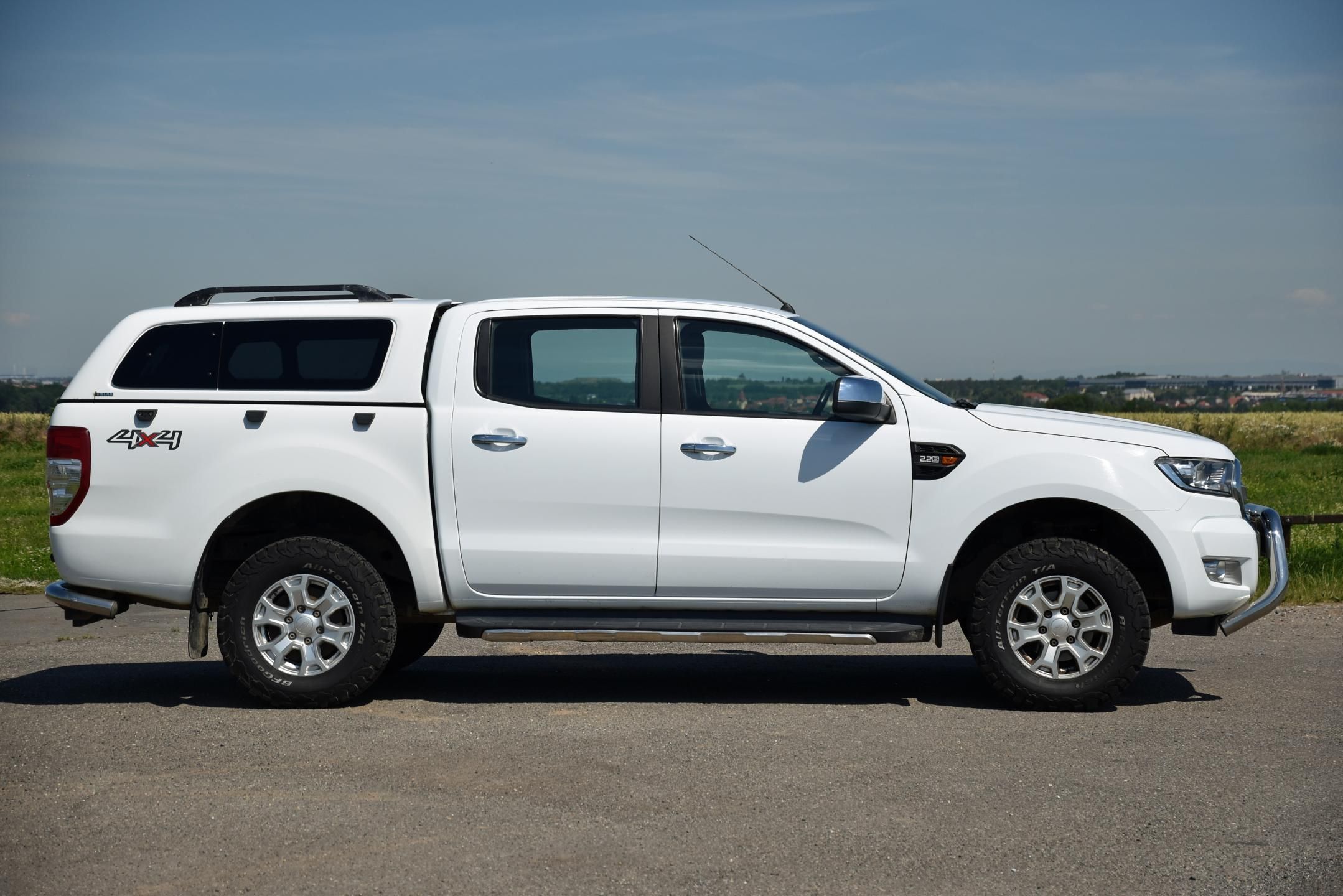 Ford Ranger, 2.2 TDCi XLT DC 4X4, KLIMA, ČR - fotka 5