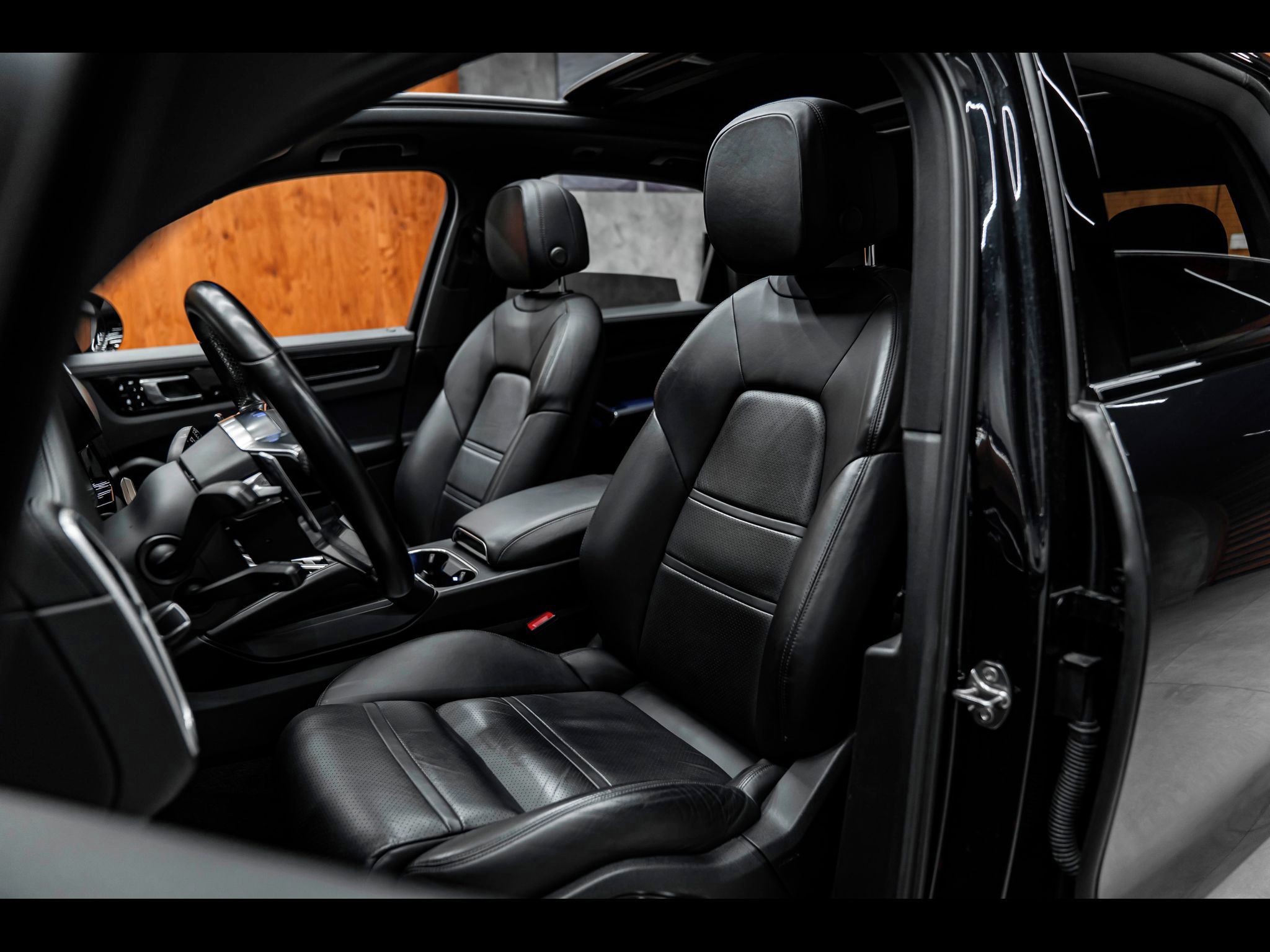 Porsche Cayenne - fotka 5