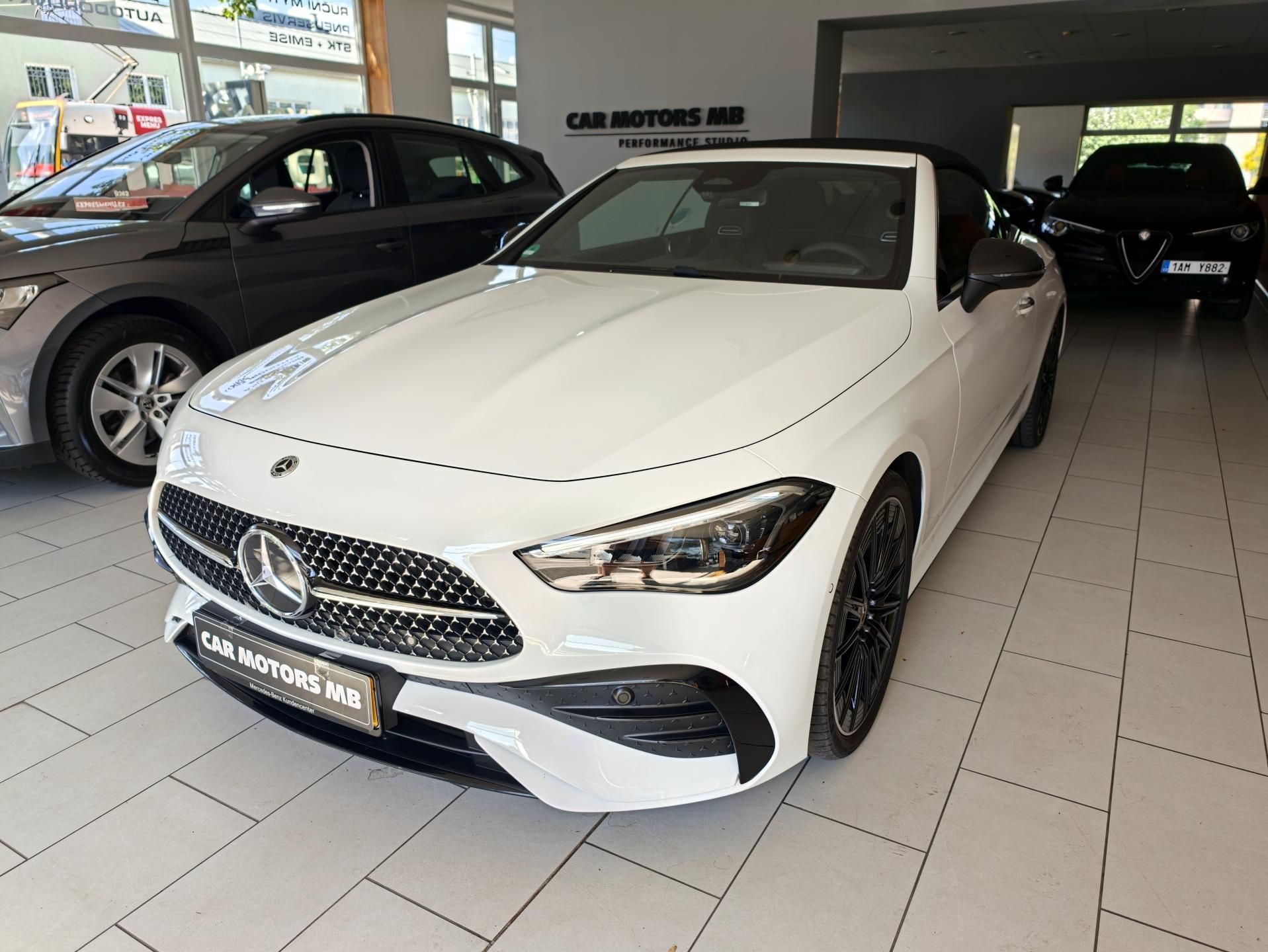 Mercedes-Benz CLE, 200 cabrio AMG Pack - fotka 2