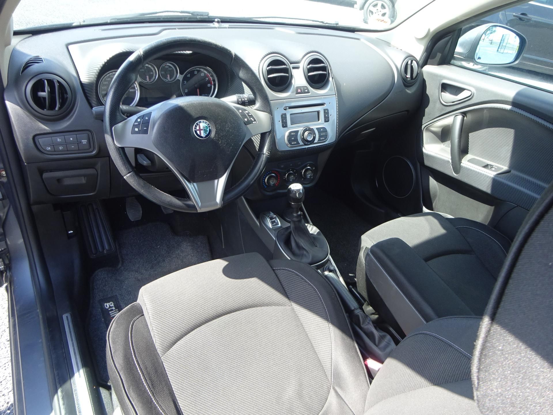 Alfa Romeo MiTo, 1.4i 70kW KLIMA - fotka 6