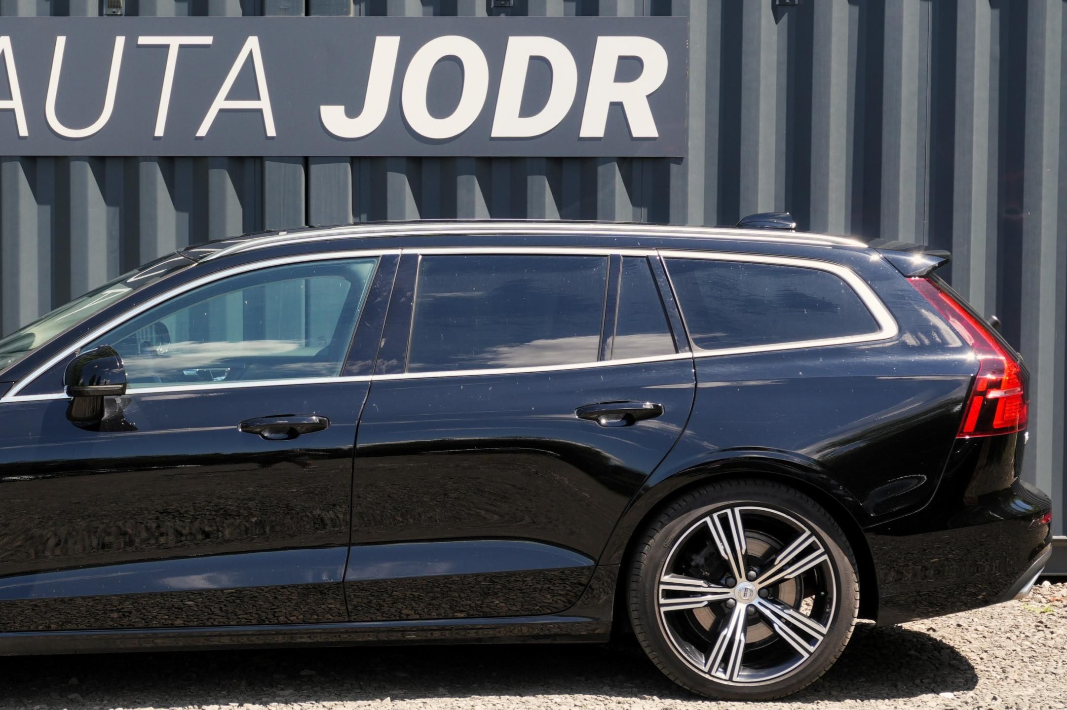 Volvo V60, T6 AWD, Polestar, H/K, Tažné - fotka 3