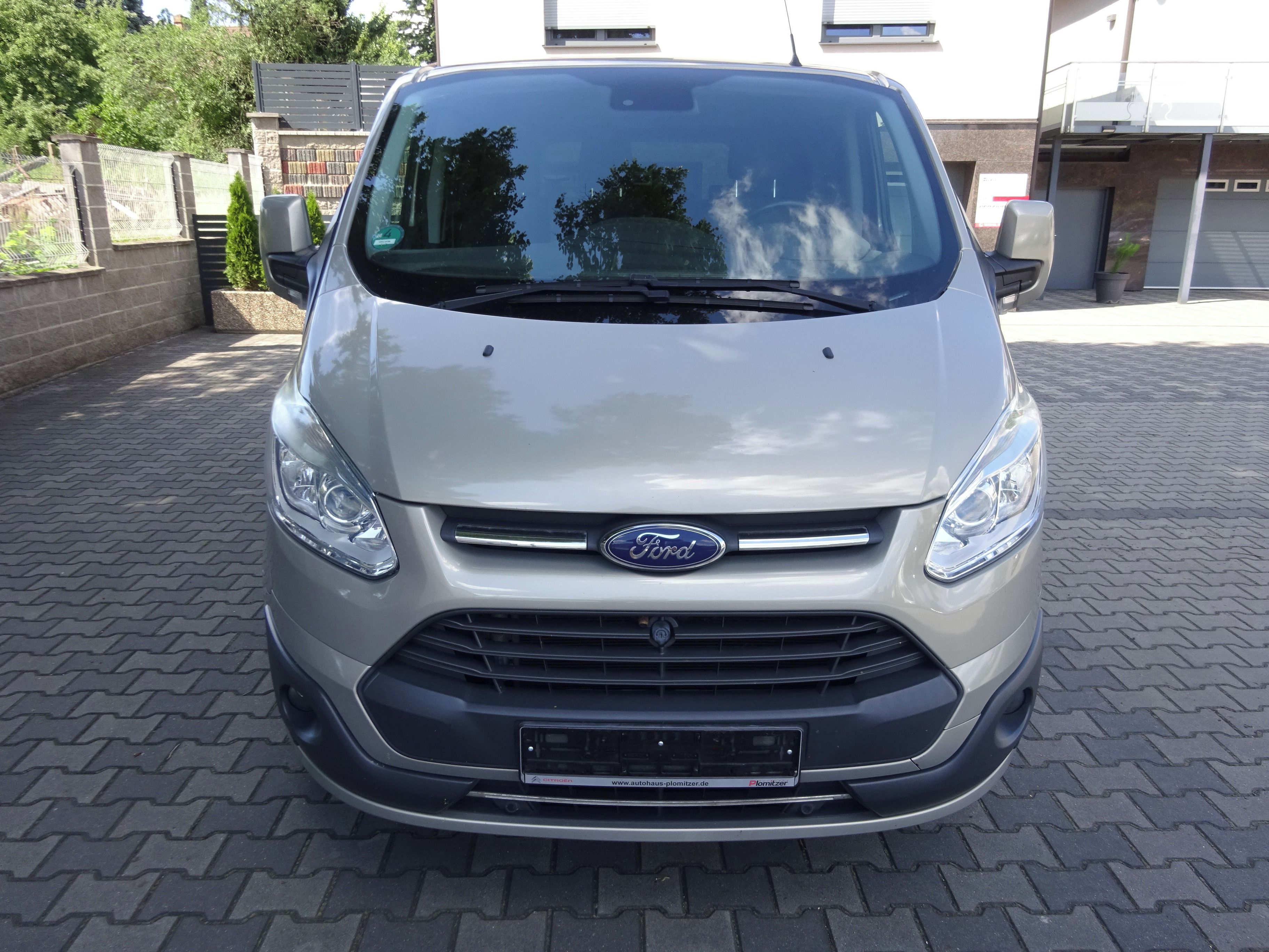 Ford Tourneo Custom, 2.0TDCi 96kW.Sv.kni.2x z.dveře - fotka 2