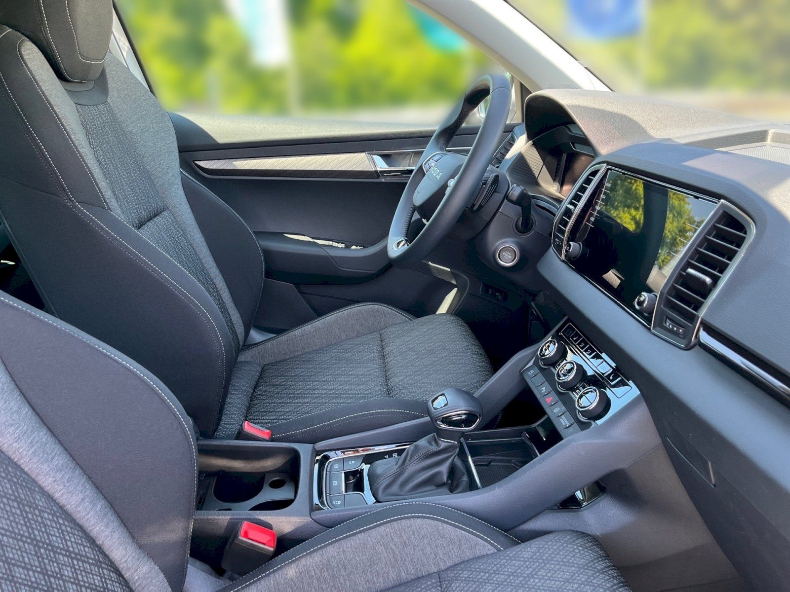 Škoda Karoq, Top Selection 1.5 TSI DSG - fotka 6