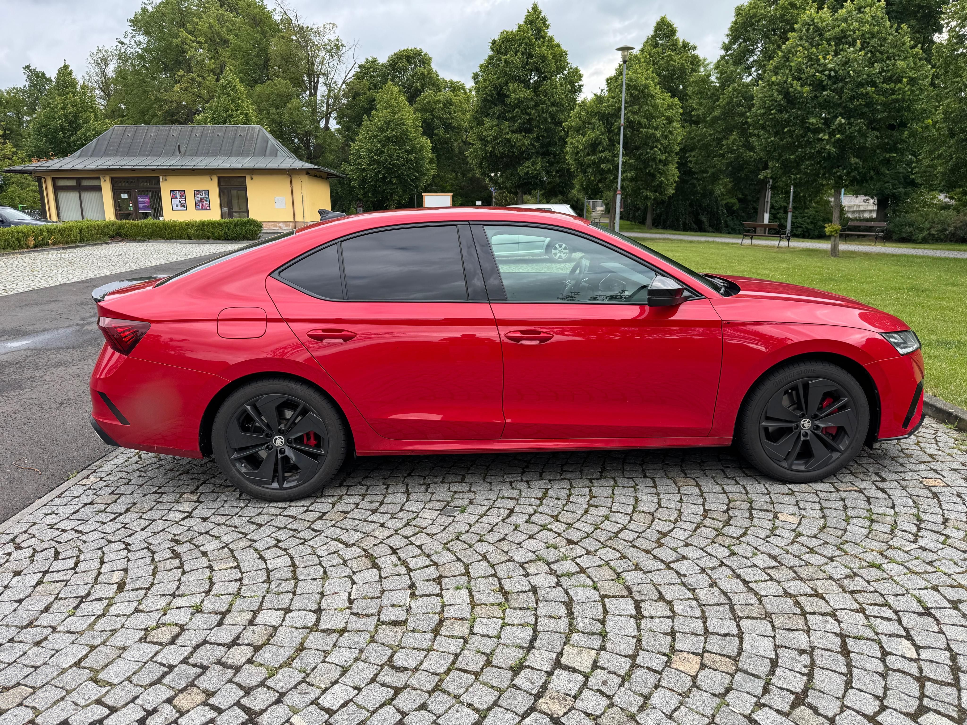 Škoda Octavia, Octavia 4 RS 2.0 TSI 180kw - fotka 5