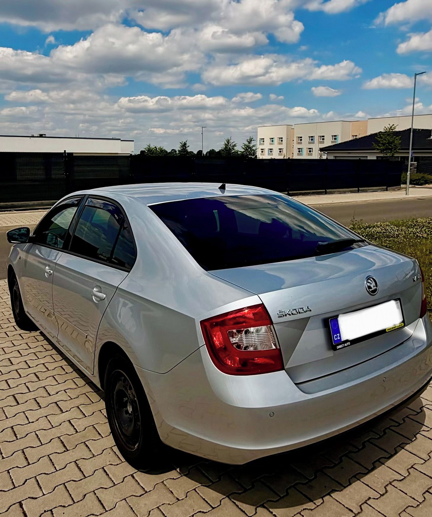 Škoda Rapid, LZE PLATIT I FORMOU SPLÁTEK - fotka 5