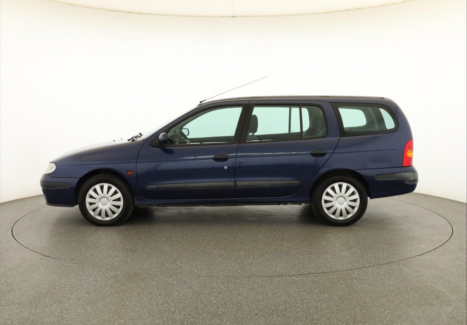 Renault Mégane, 1.6 16V , Klima, rezervace - fotka 3