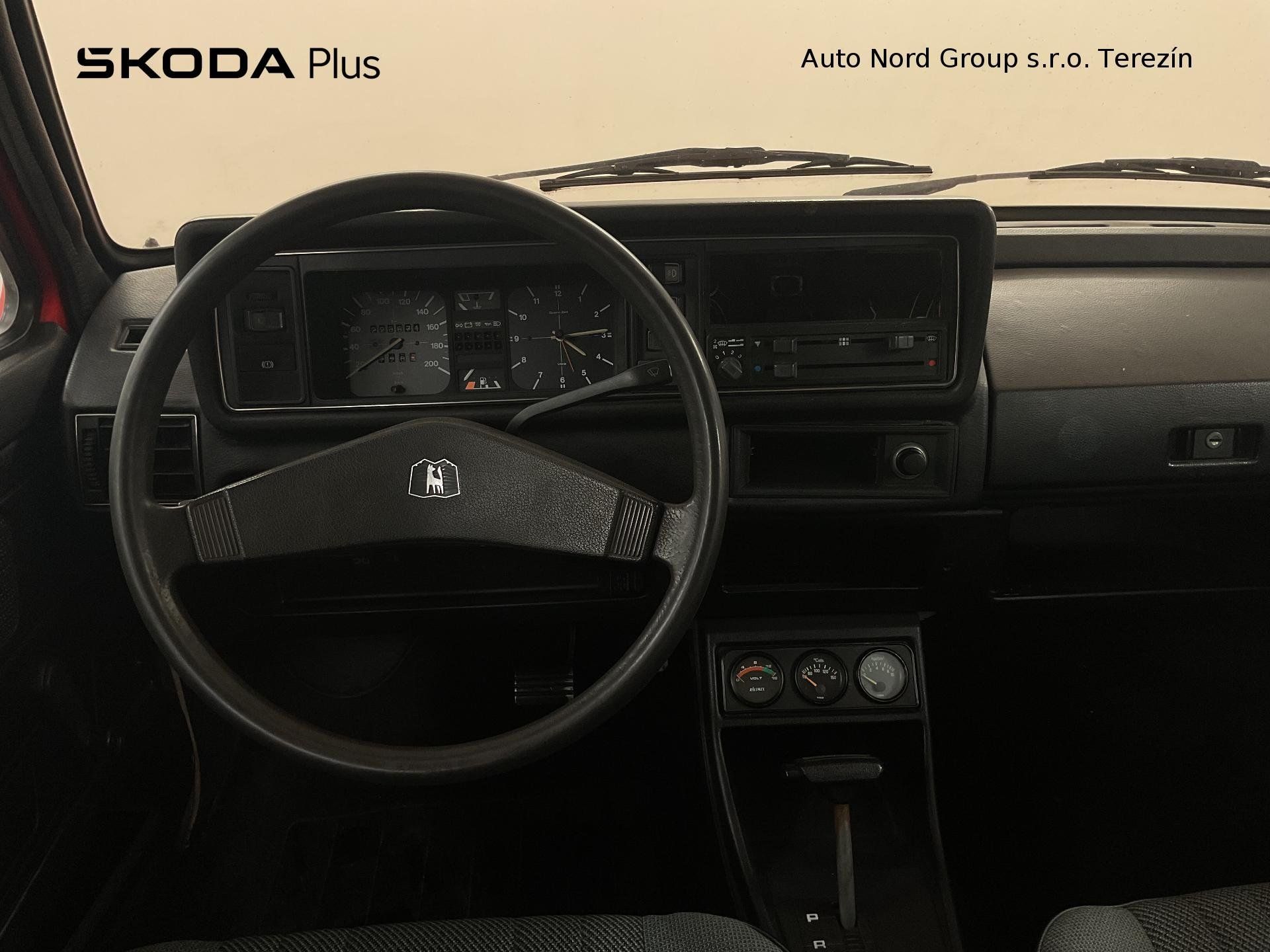 Volkswagen Golf, Golf GL - fotka 5