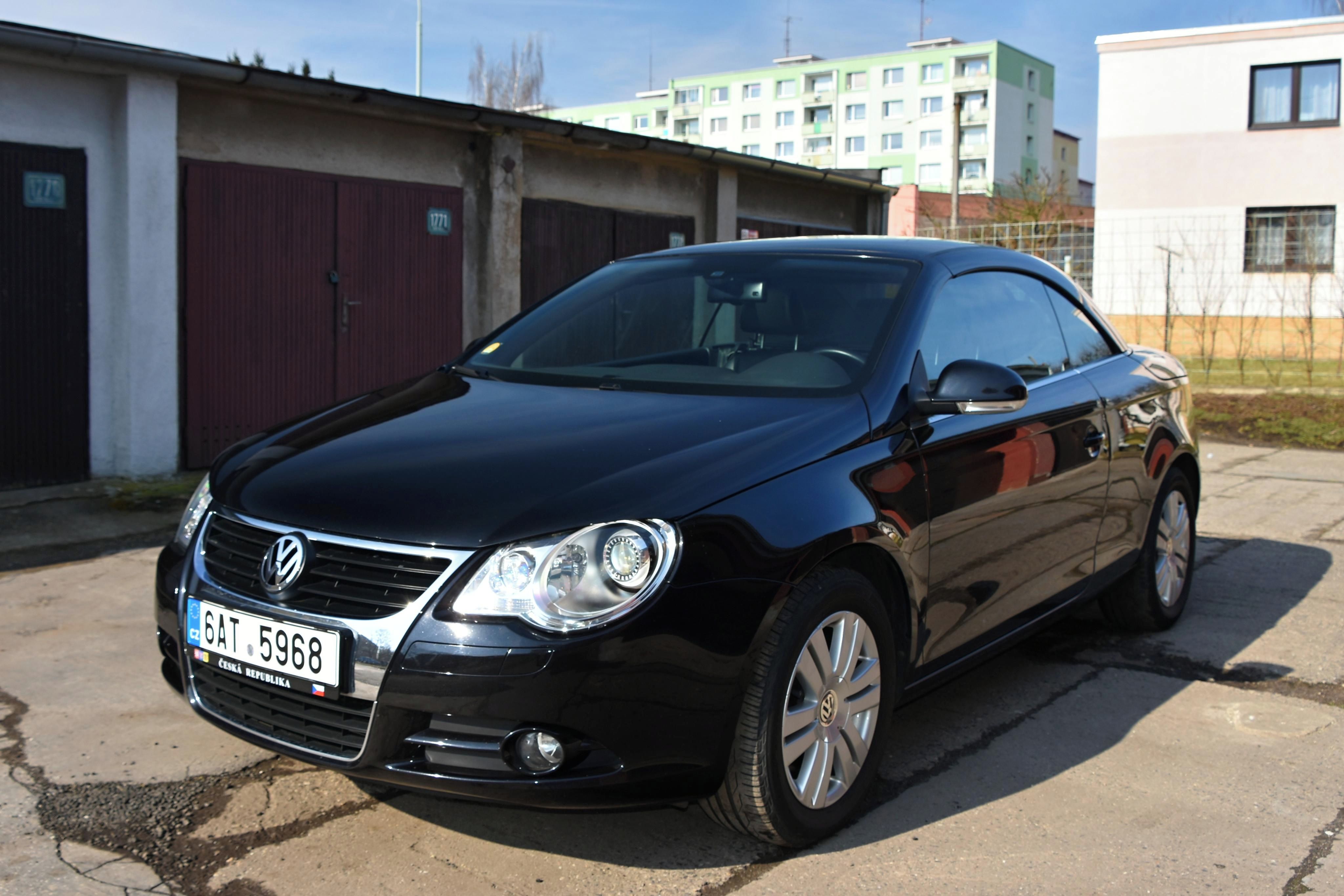 Volkswagen Eos, VW Eos 2,0 TDi 103 kW,DSG, Xen - fotka 4
