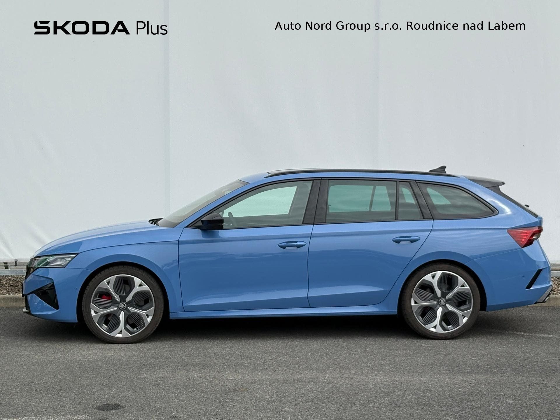 Škoda Octavia, Octavia OCT.COMBI RS 2,0 TSI - fotka 3