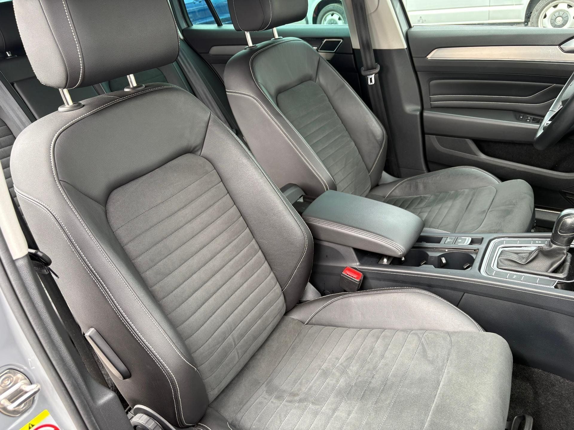 Volkswagen Passat, Passat PASSAT VARIANT ELEGANCE - fotka 6
