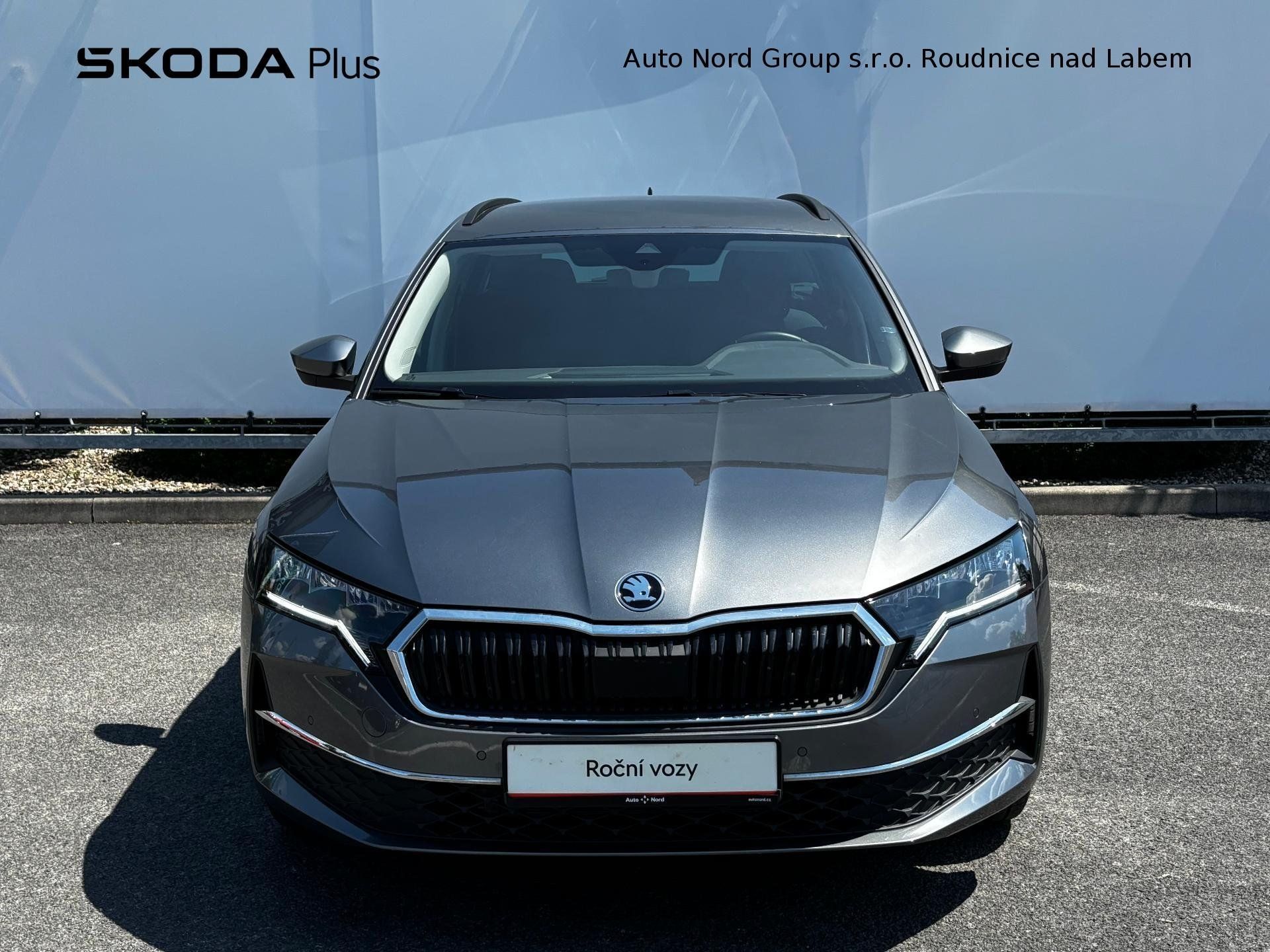 Škoda Octavia, Octavia TOP SELECTION 1,5 TSI - fotka 4