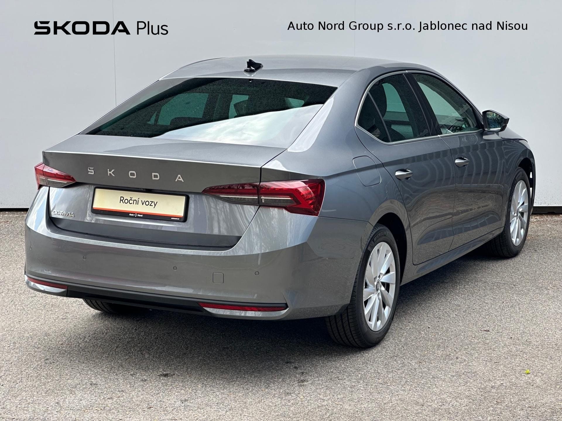 Škoda Octavia, Octavia 1.5 TSI 85kW Top - fotka 2