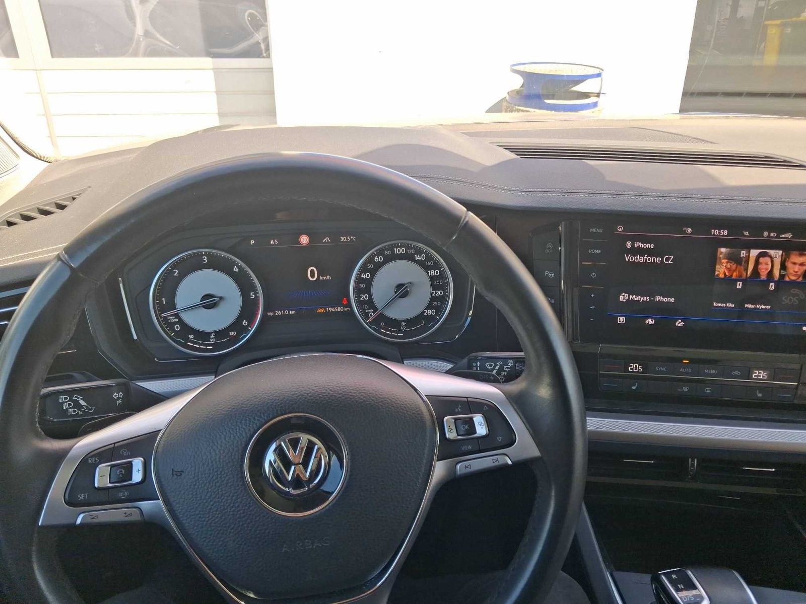 Volkswagen Touareg, 3.0 TDI, 4X4, Automat - fotka 3