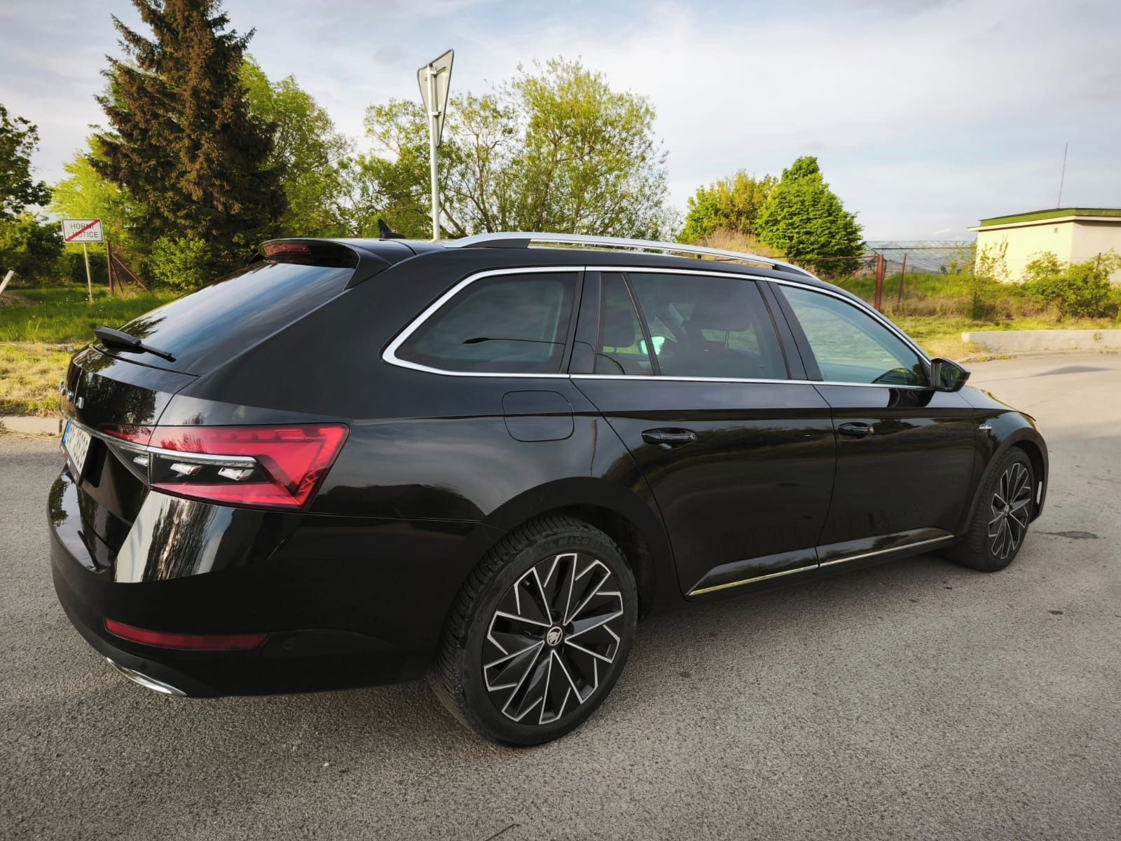 Škoda Superb - fotka 5