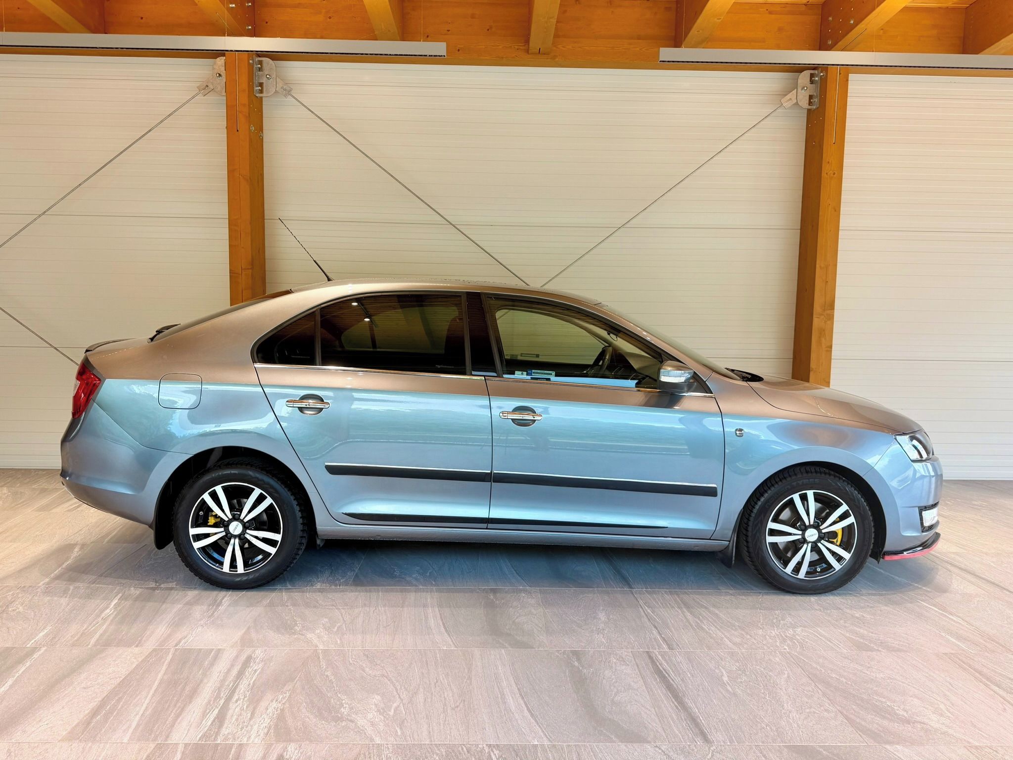 Škoda Rapid, 1.2 TSi 77 Kw Ambition Fresh - fotka 2