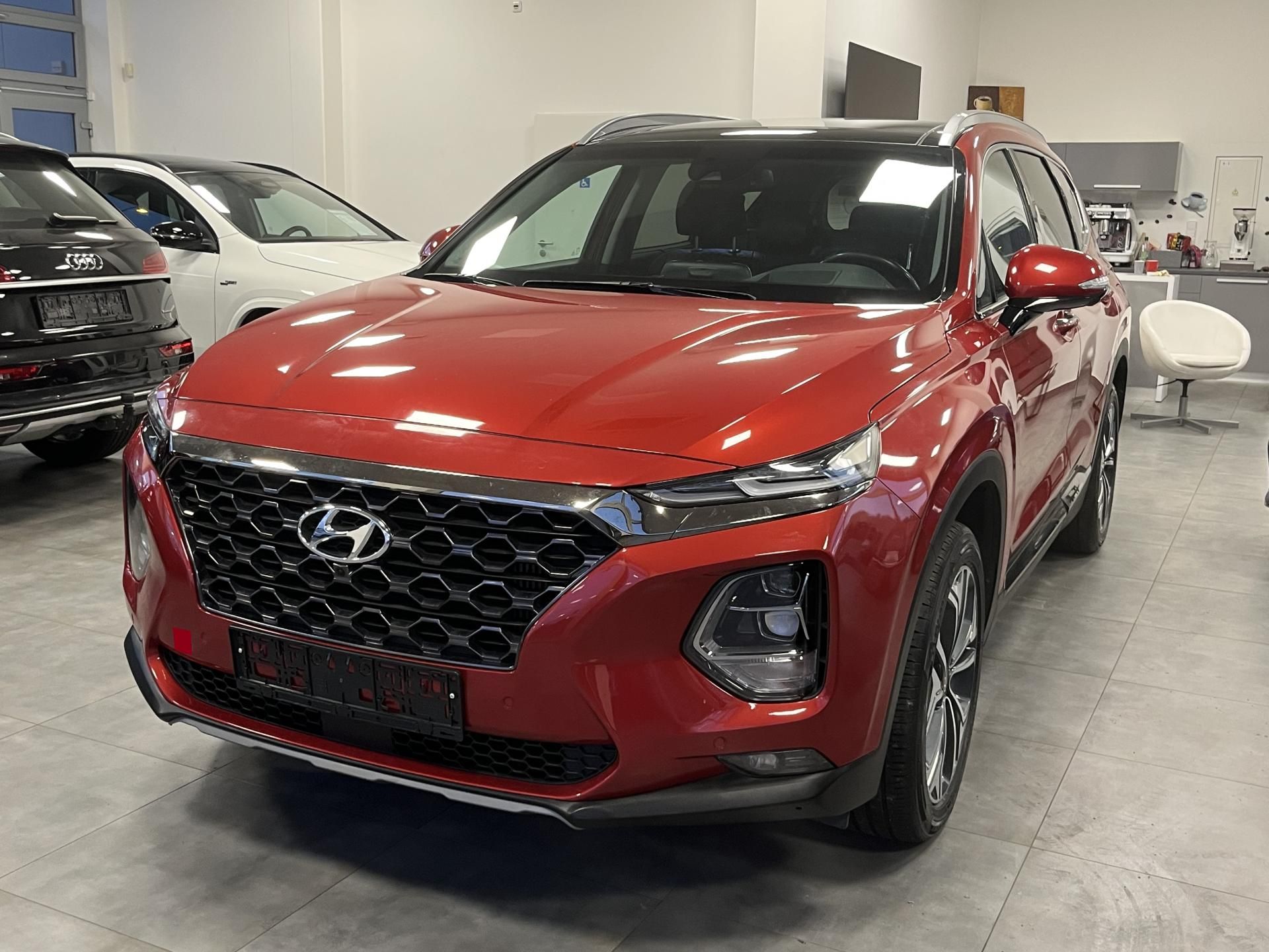 Hyundai Santa Fe, 2,2CRDI 4X4 NAVIGACE 7.MÍST - fotka 3