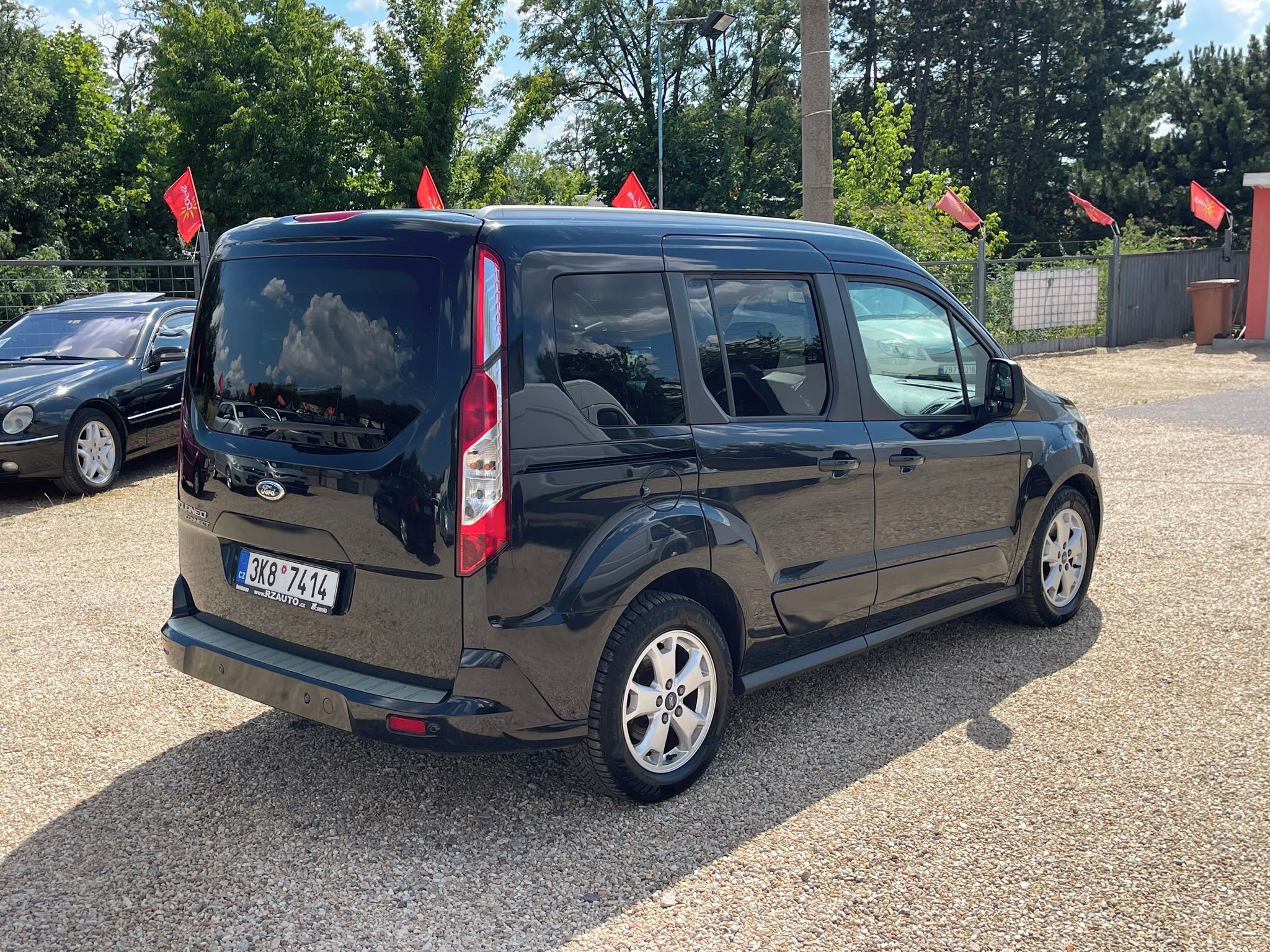 Ford Tourneo Connect, 1.6 TDCi 70kW*NOVÉ ROZVODY* - fotka 5