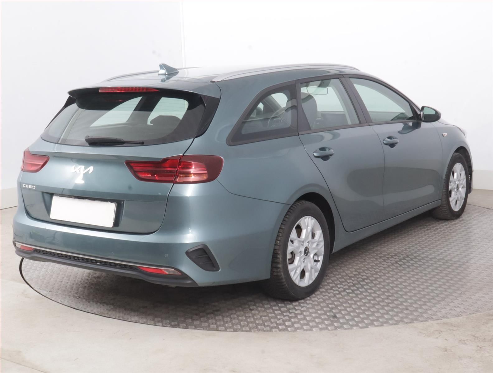 Kia Cee´d, 1.0 T-GDI, SPIN, DPH - fotka 5