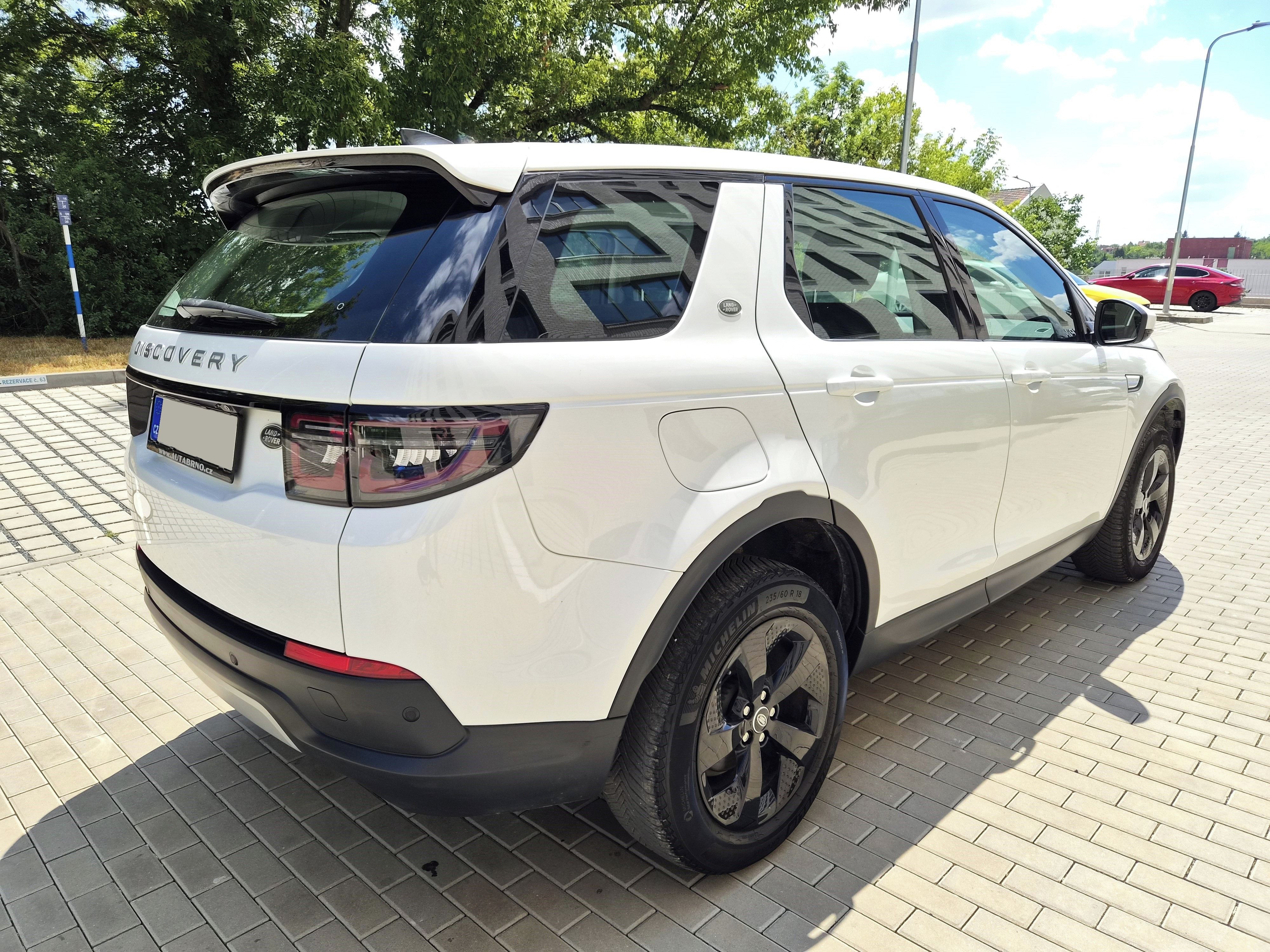 Land Rover Discovery, 2.0D150 4x4 M-HYBRID 1 MAJITEL - fotka 5