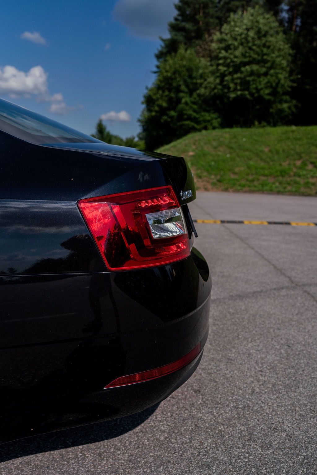 Škoda Octavia, 1.6 TDI - Servisováno - fotka 5