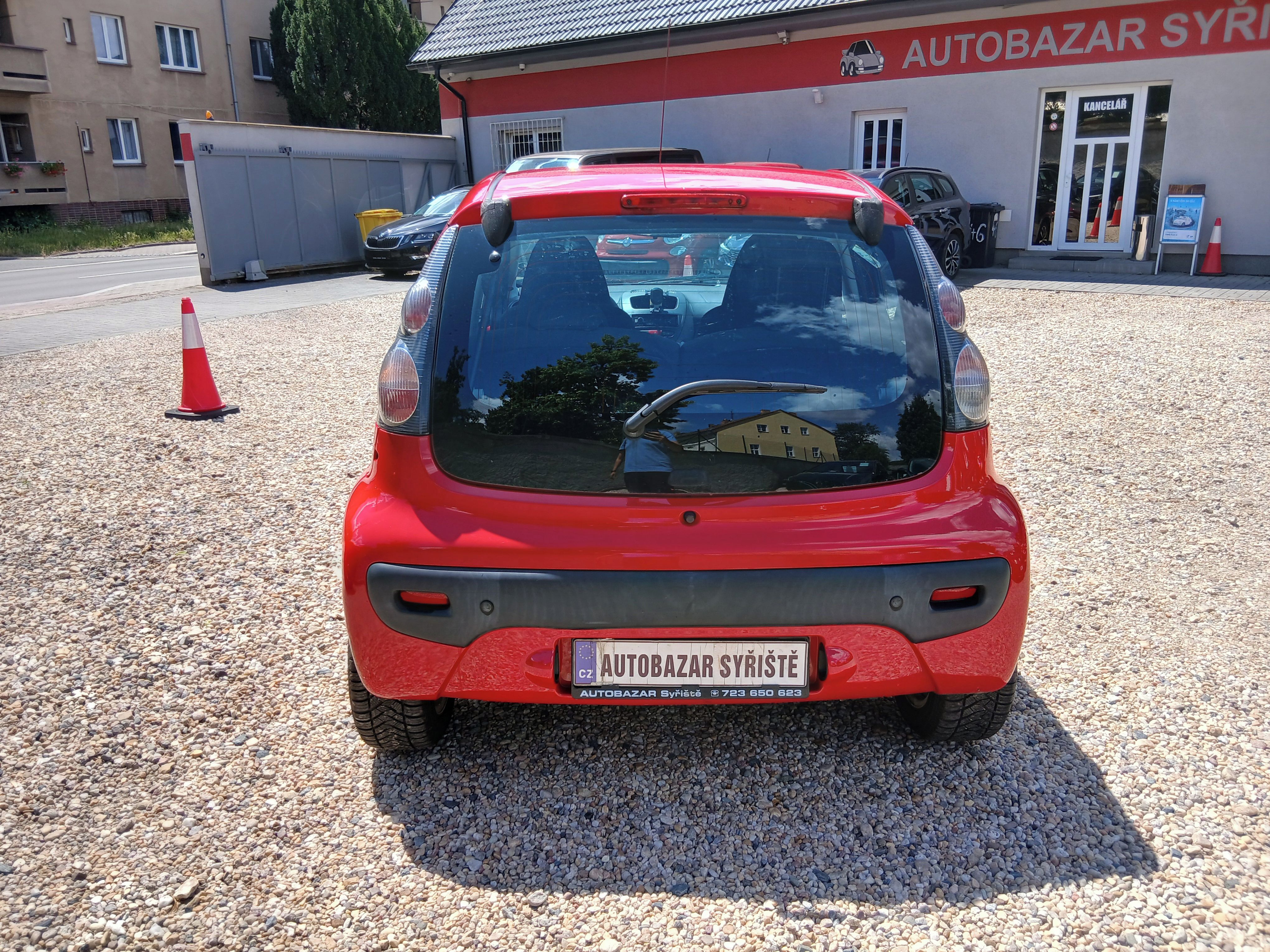 Citroën C1, 1.0i 50KW Automat,Klima, S.Kni - fotka 6