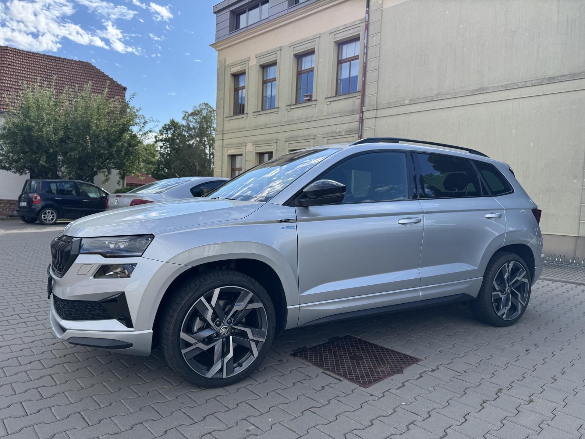 Škoda Karoq, 2.0TDi SportLine MAX Výbava - fotka 2