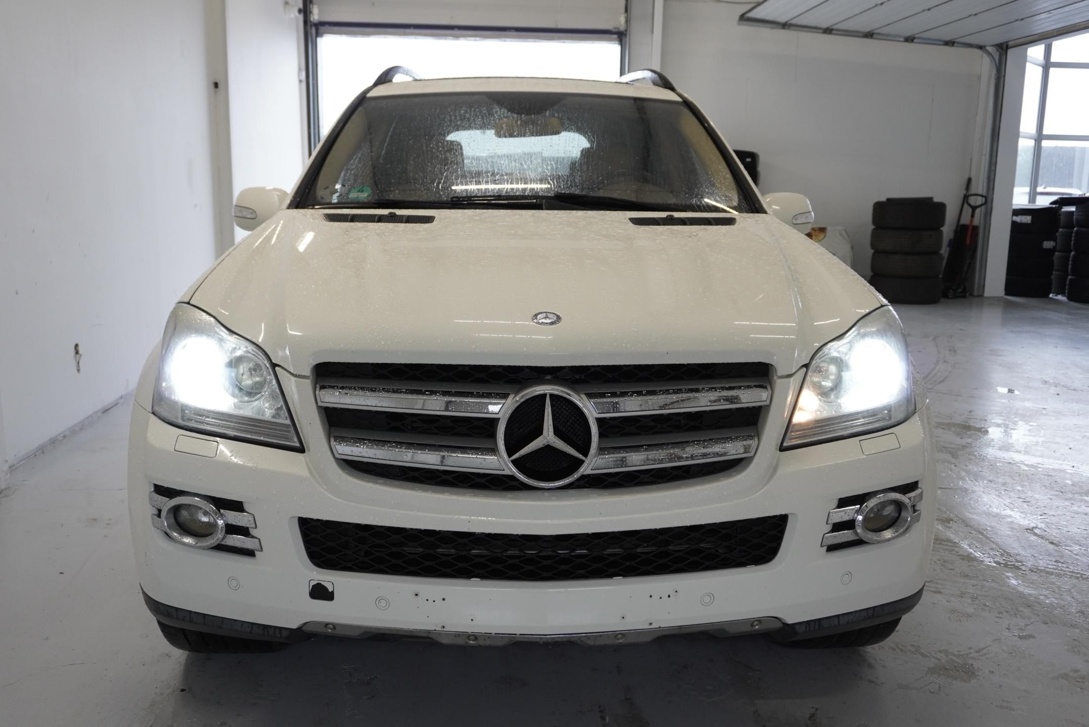 Mercedes-Benz GL, 420 CDI 225kW,7MÍST,TOP VÝBAVA - fotka 2