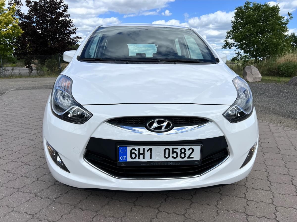 Hyundai ix20, 1,6 CVVT 92kW 1,MAJ.,ČR,SERV.K - fotka 3