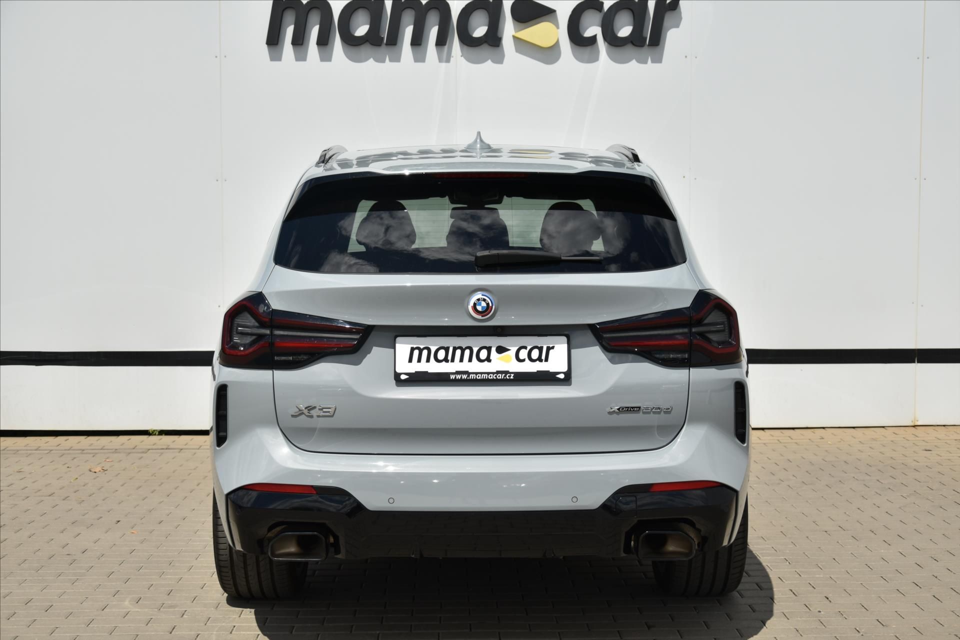 BMW X3, xDrive 20d 140kW M PAKET ČR - fotka 6