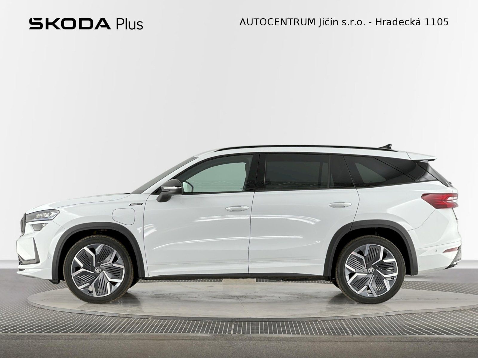 Škoda Kodiaq, iV DSG 1.5TSI 150kW SportLine - fotka 3