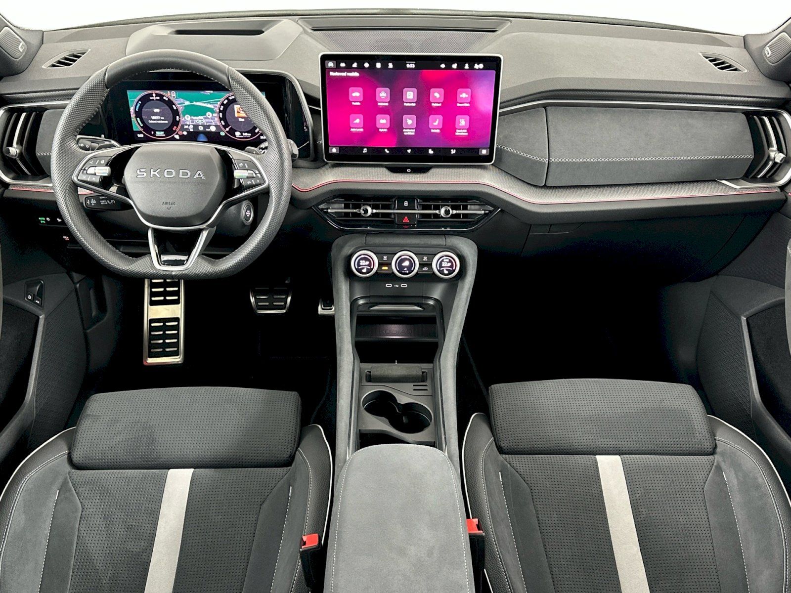 Škoda Kodiaq, iV DSG 1.5TSI 150kW SportLine - fotka 5