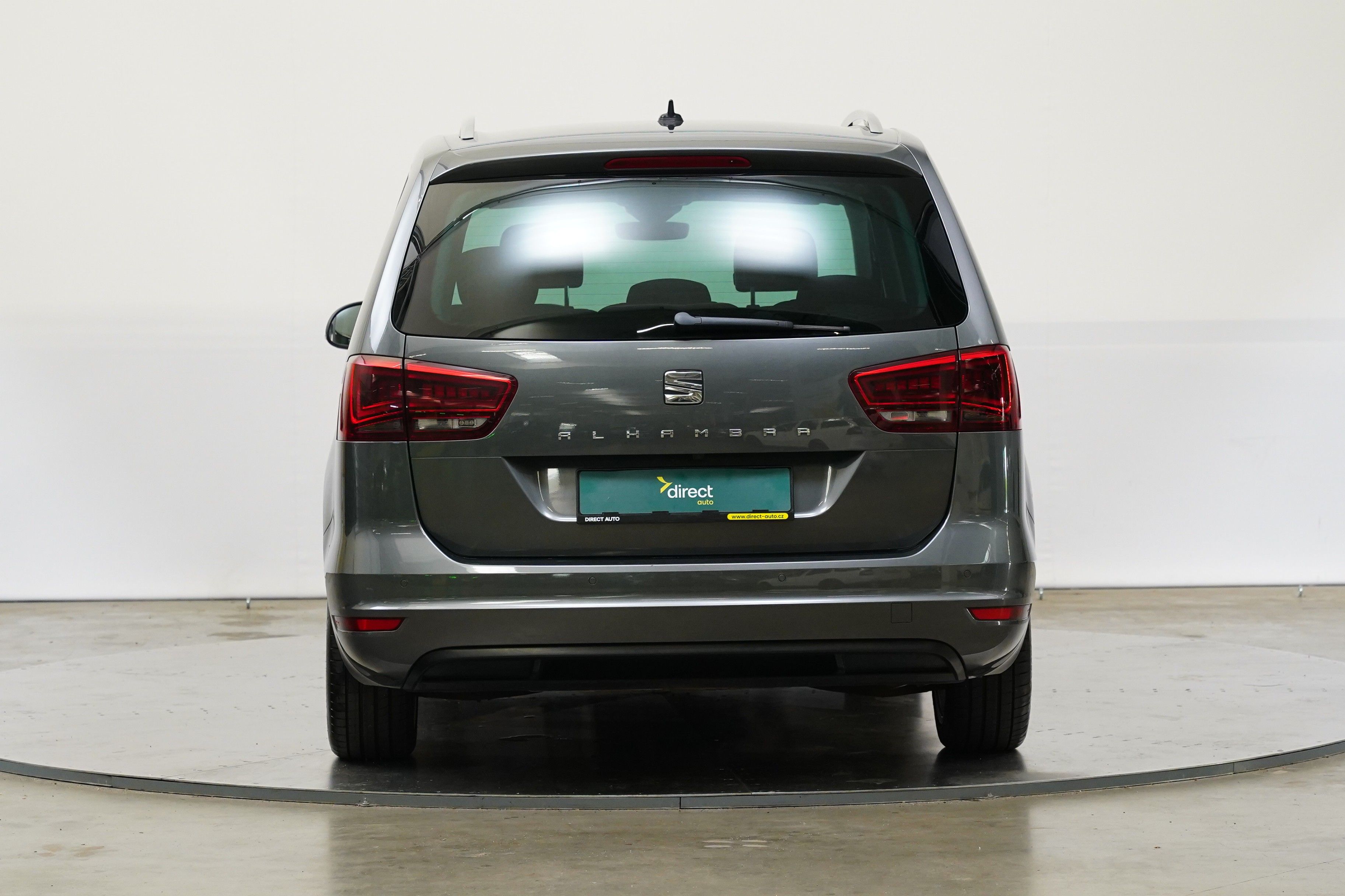 Seat Alhambra, 2.0 TDI 135 kW Style Plus - fotka 6