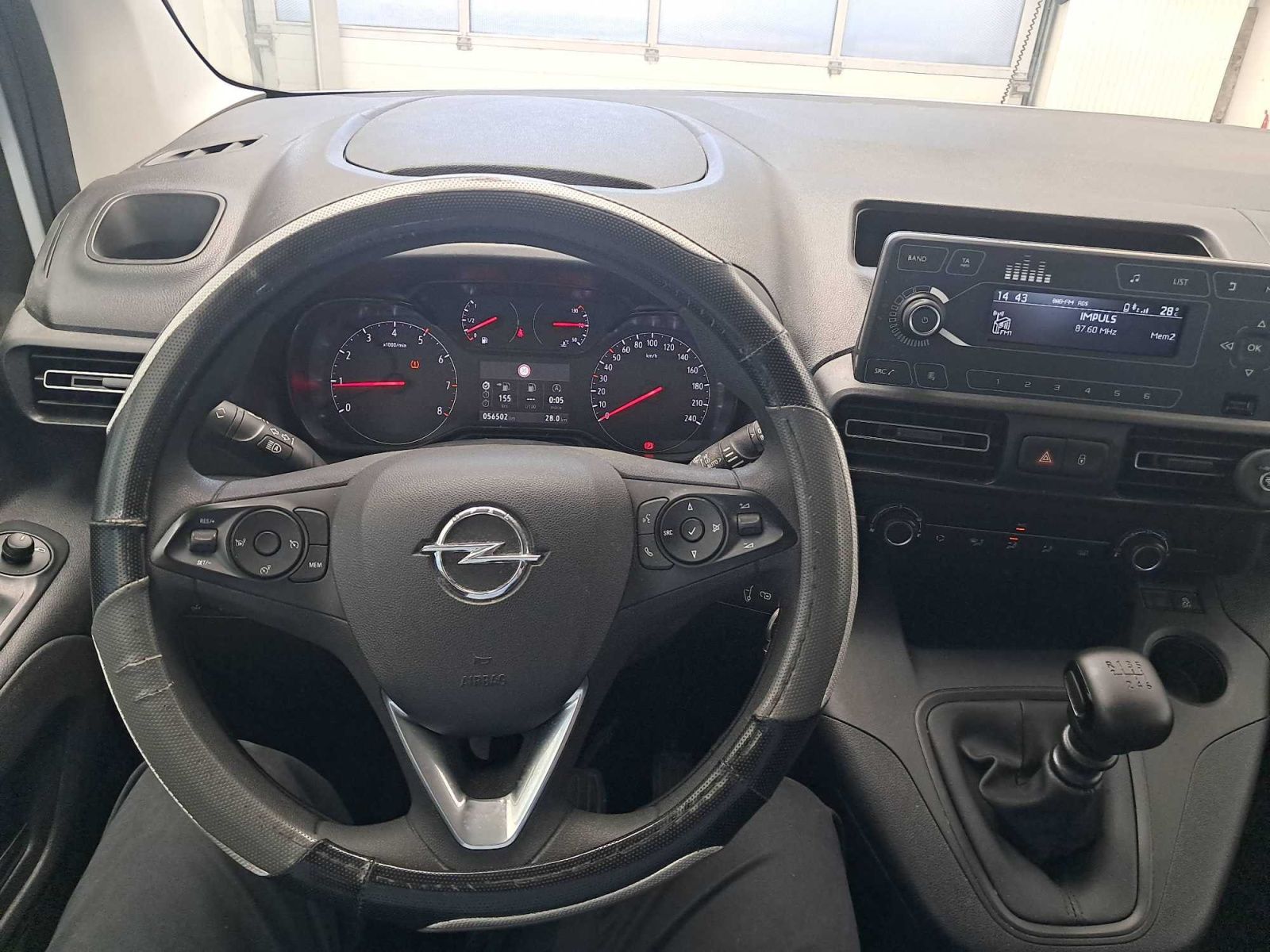 Opel Combo, 1.2 Turbo, 5Míst, Klima, ČR - fotka 3