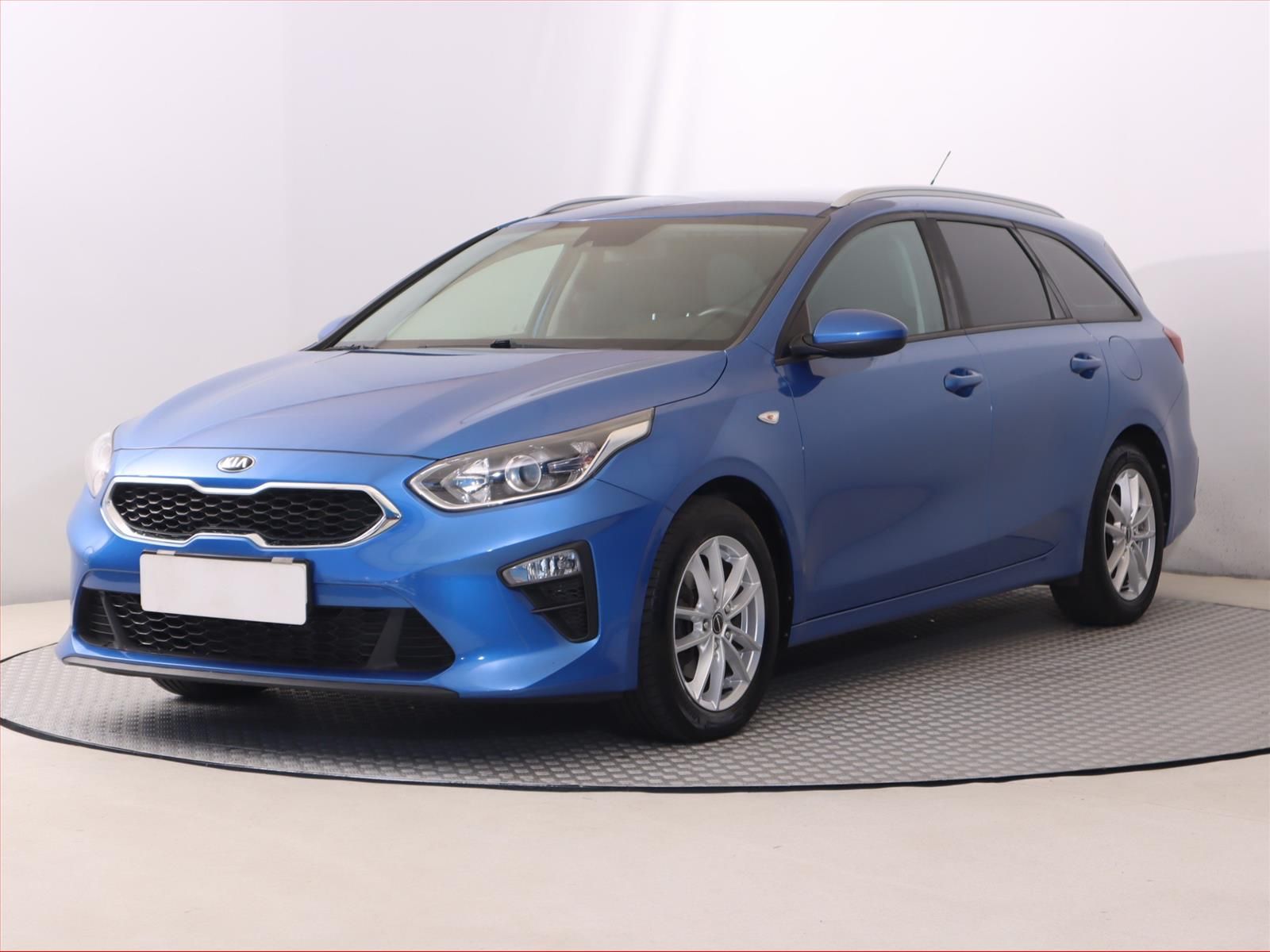 Kia Cee´d, 1.6 CRDi, Serv.kniha - fotka 2
