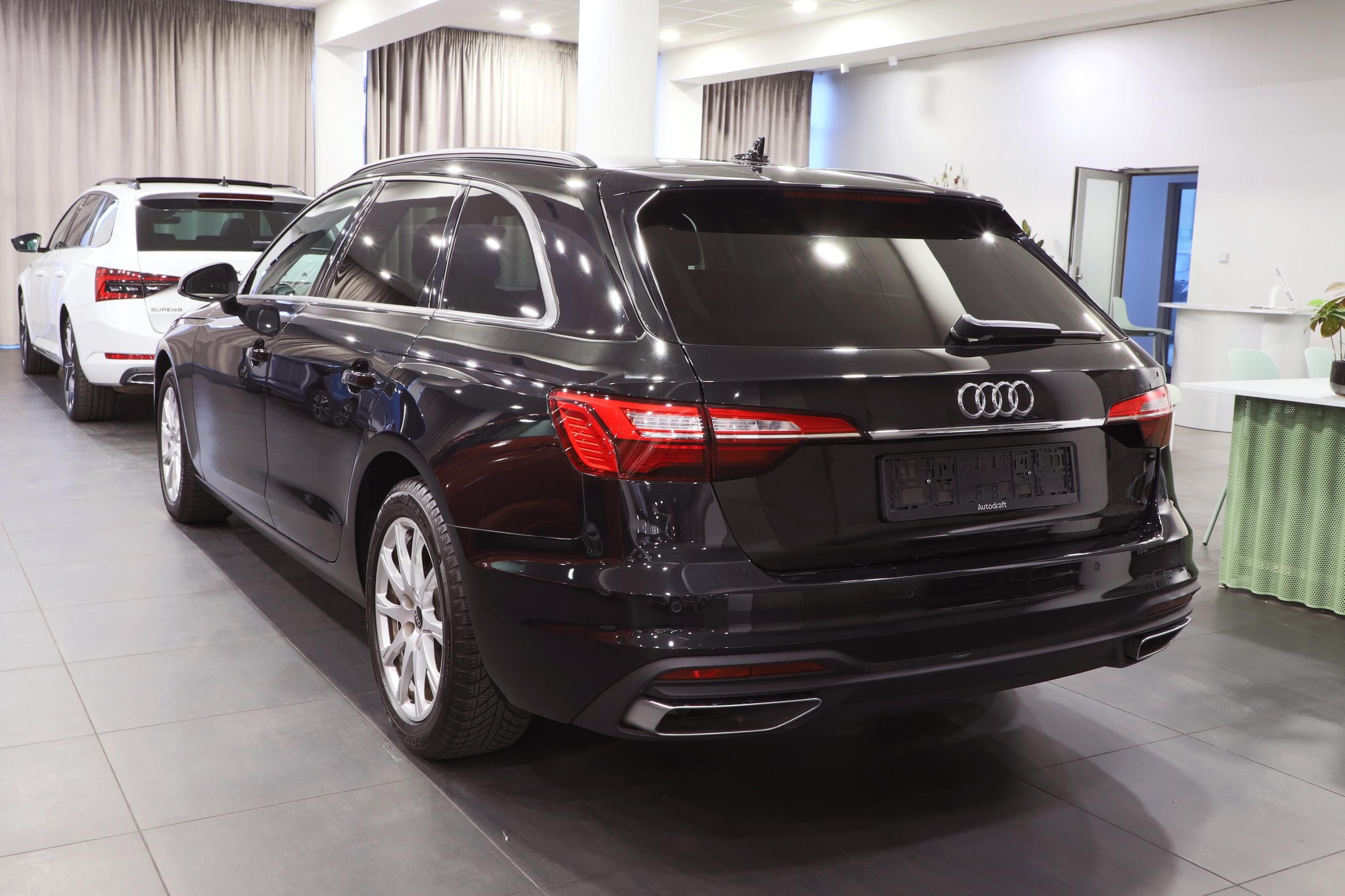 Audi A4 Avant, 2 roky plná záruka v ceně - fotka 4
