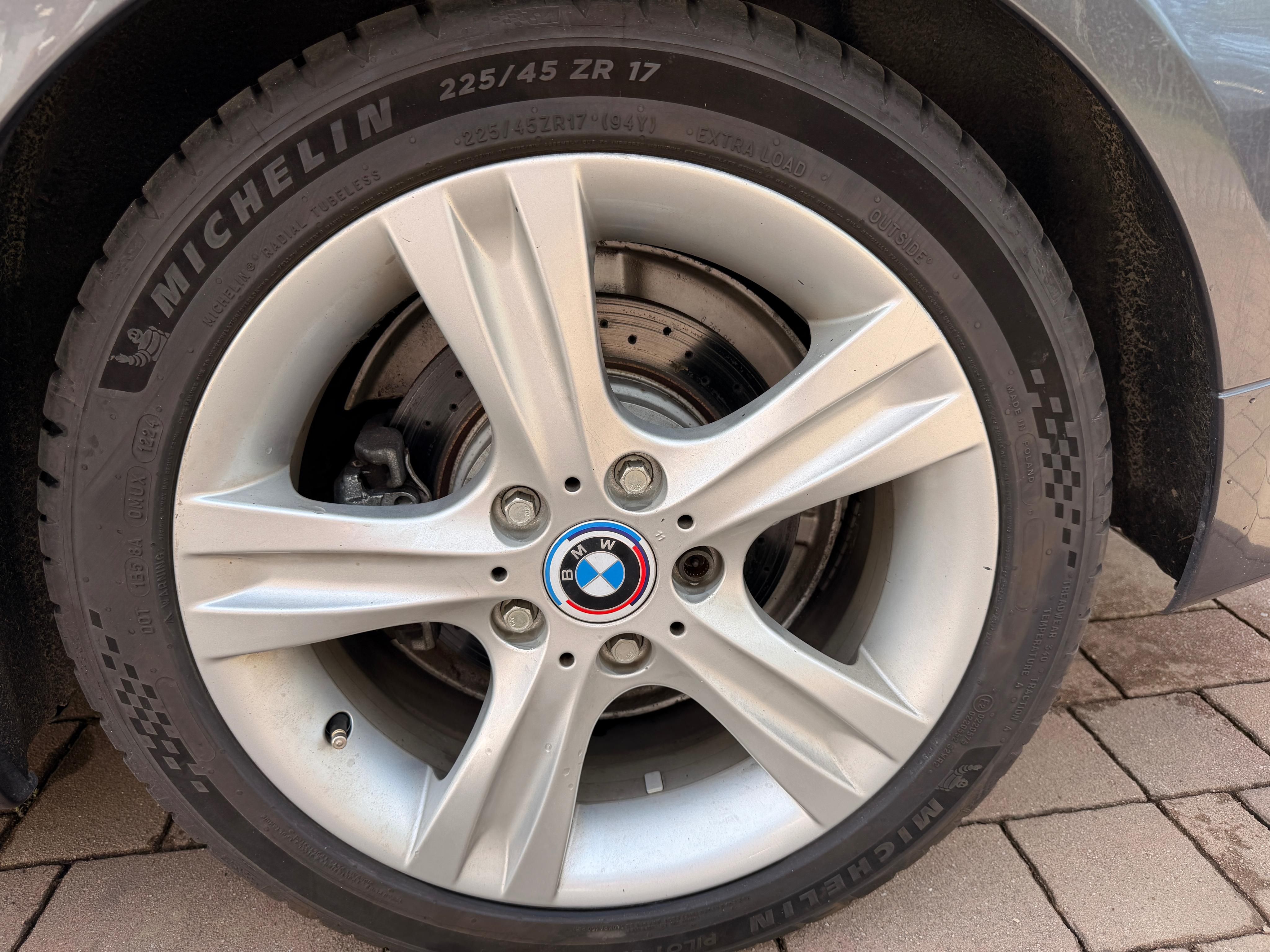 BMW Řada 3 - fotka 6