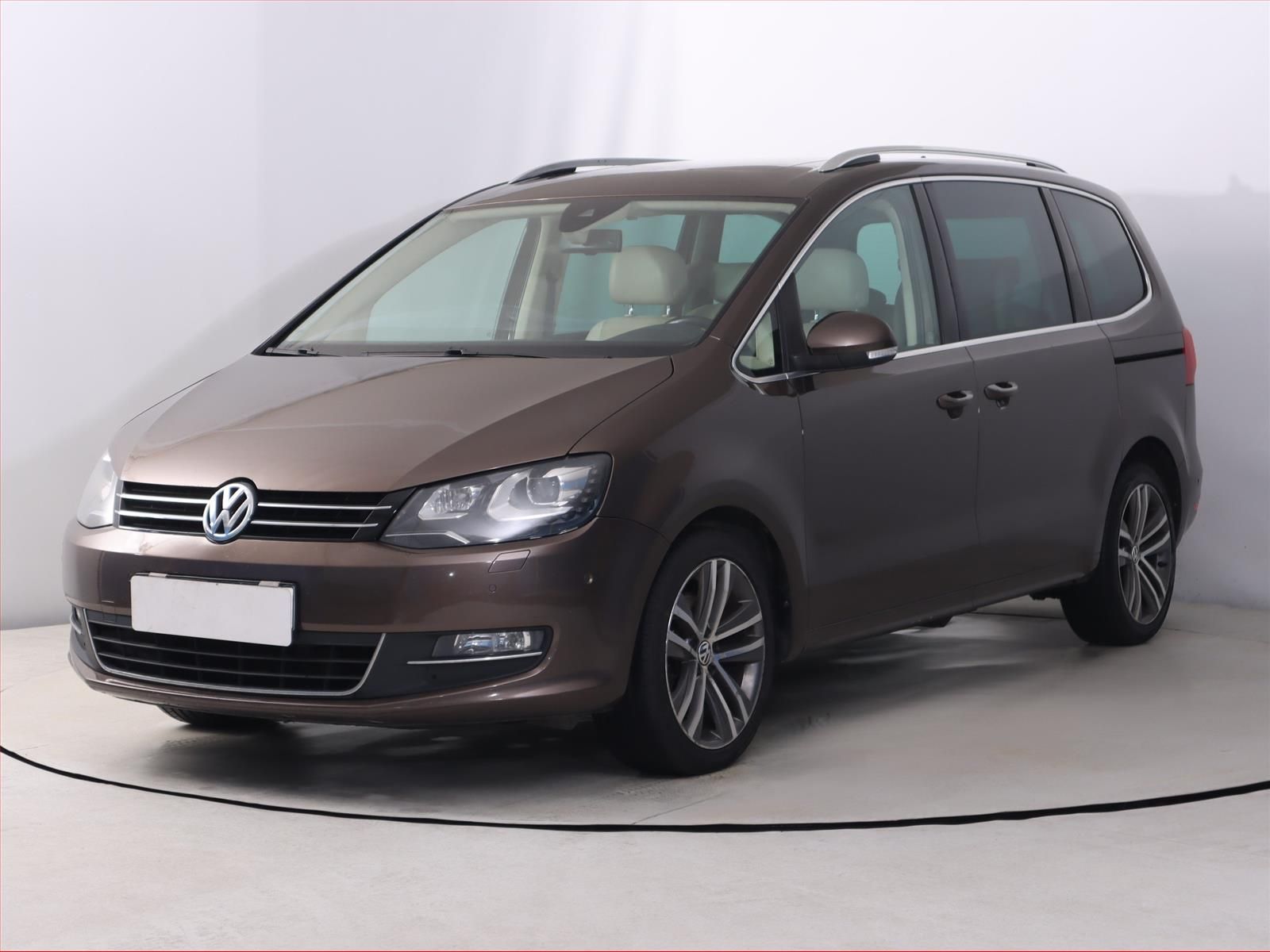 Volkswagen Sharan, 2.0 TDI, Automat - fotka 2