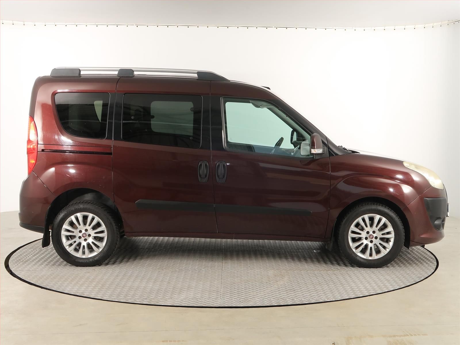 Fiat Dobló, 1.6 MultiJet, 5Míst, ČR, DPH - fotka 6