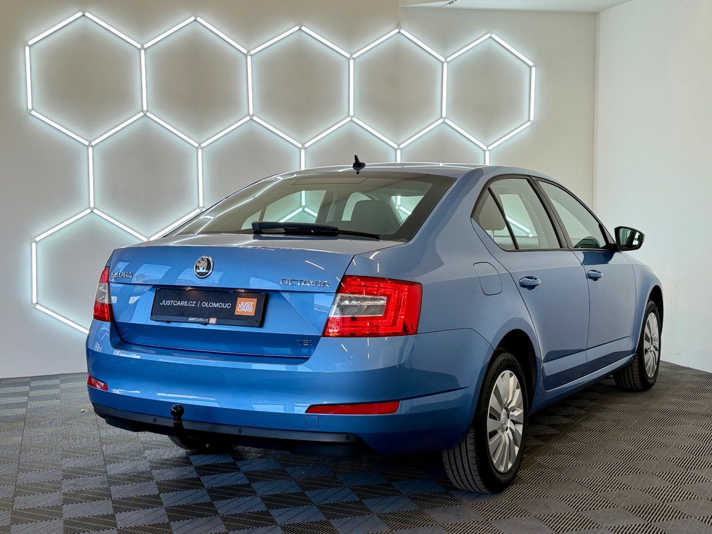 Škoda Octavia, 1.2 TSI GPS NAVI/AUTOKLIMA/TZ - fotka 5