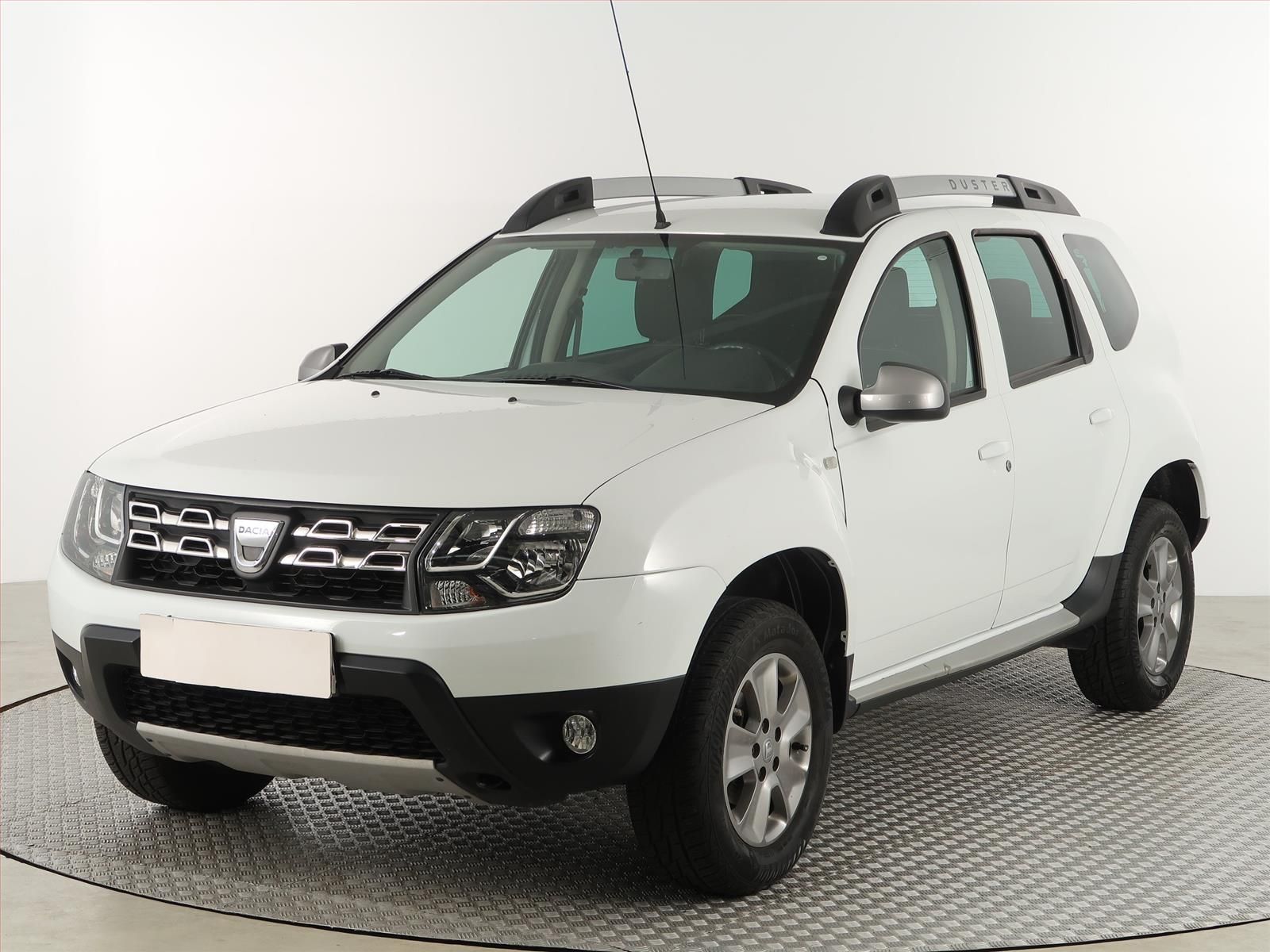 Dacia Duster, 1.6 16V - fotka 2