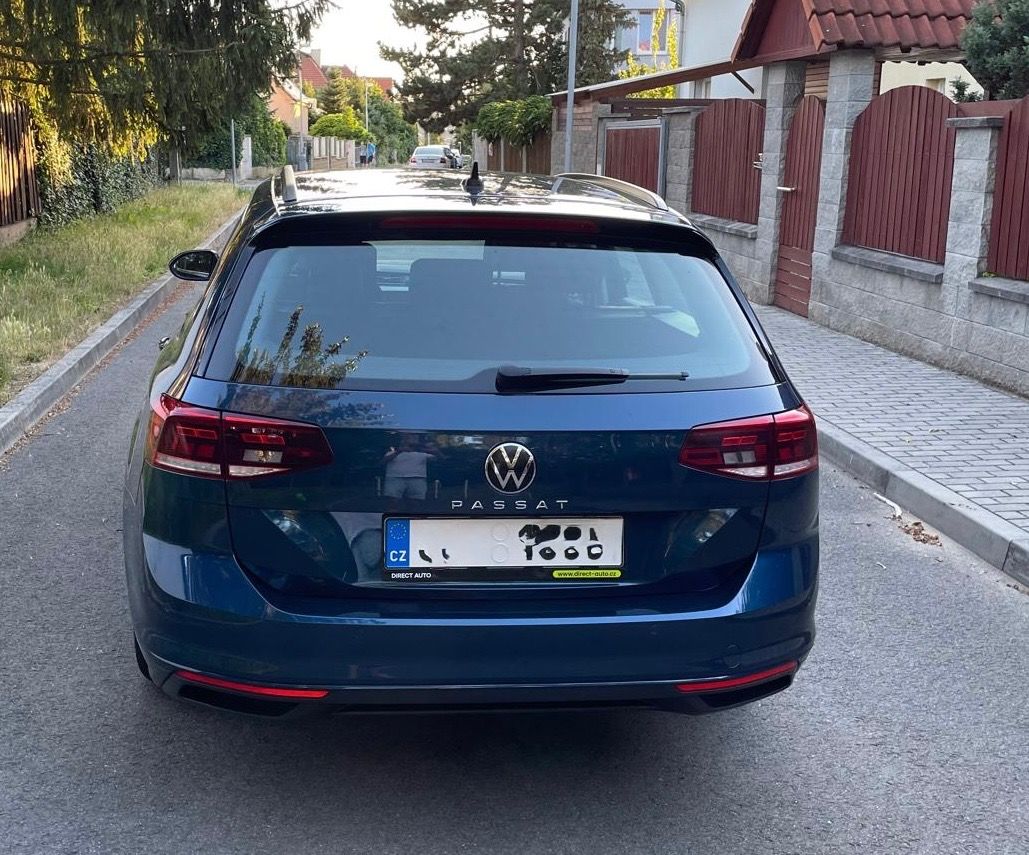 Volkswagen Passat, 2,0 TDi DSG Bussines,1.maj, - fotka 5