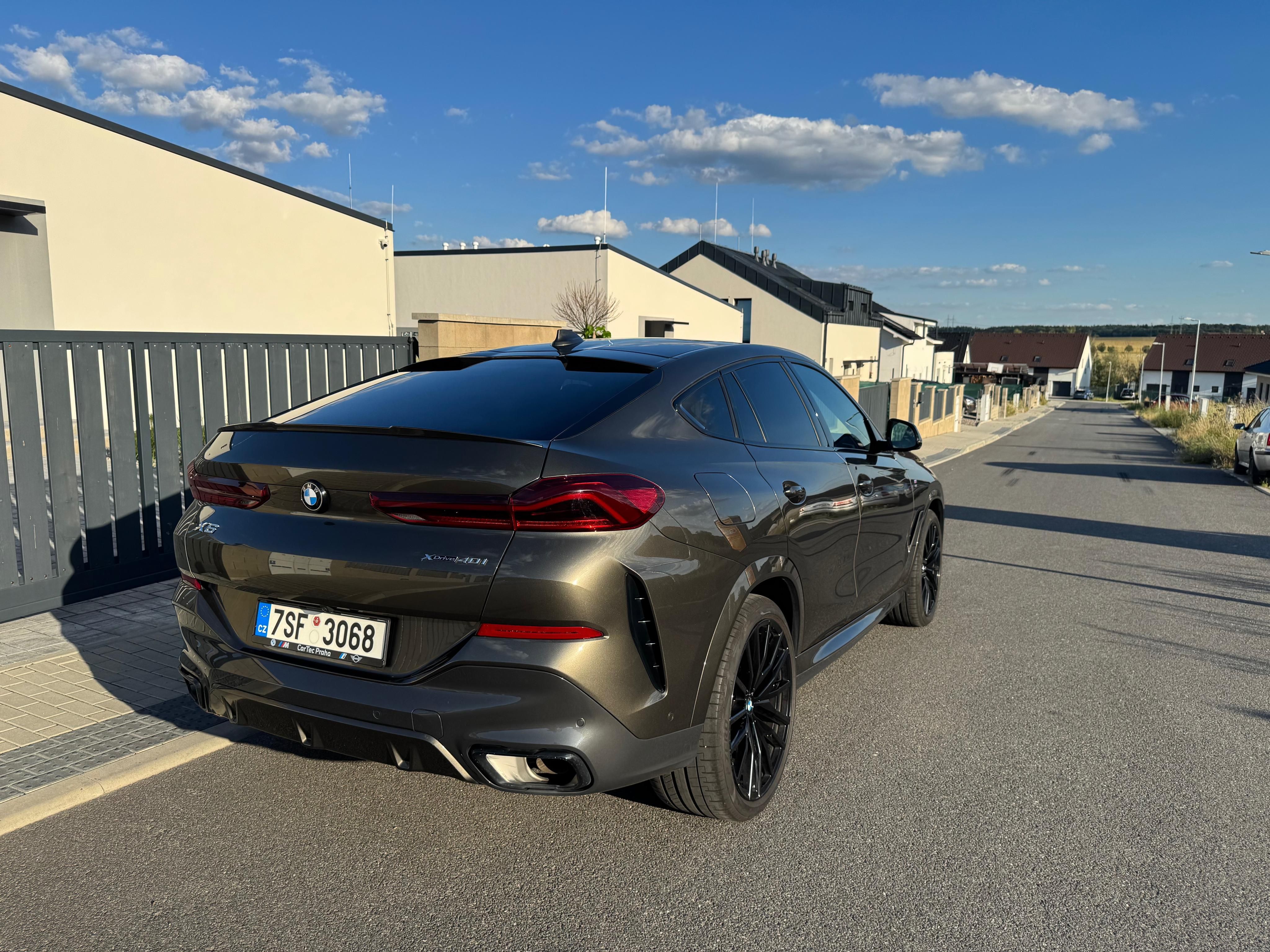BMW X6, 40i xDrive, ČR, Webasto, HUD - fotka 4